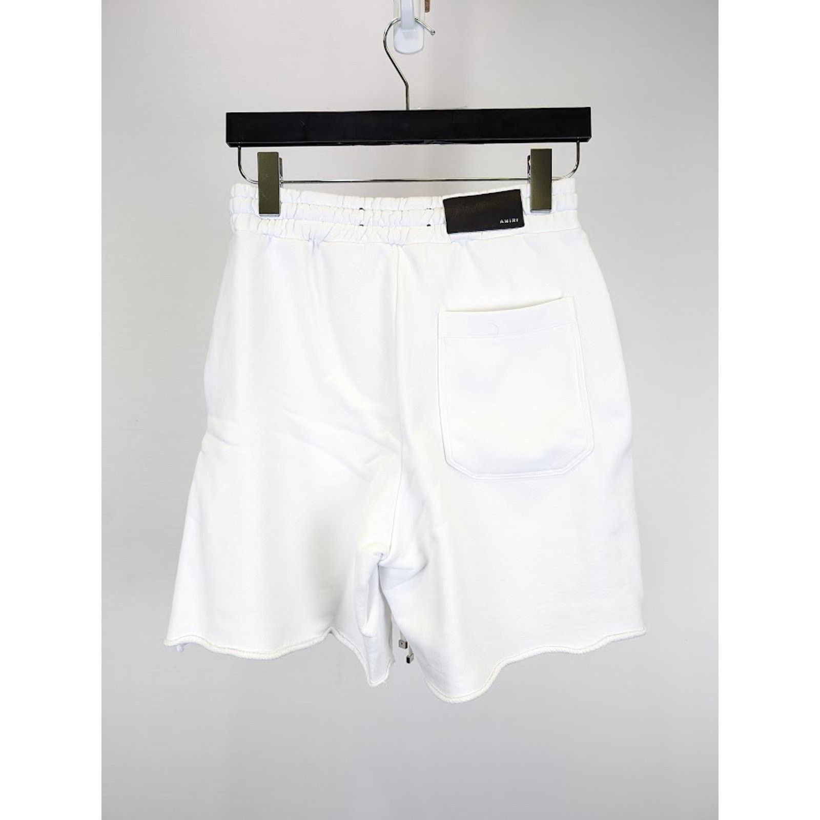 Amiri o1rshd1 MA Logo Sweatshorts in White Size US 30 / EU 46 - 12 Thumbnail
