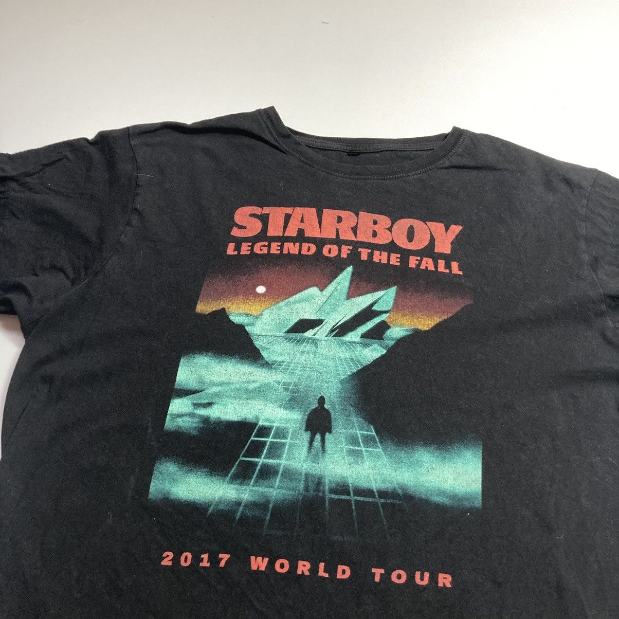 Rap Tees the weeknd starboy legend of the fall xo rap tour tee Size US XXL / EU 58 / 5 - 2 Thumbnail