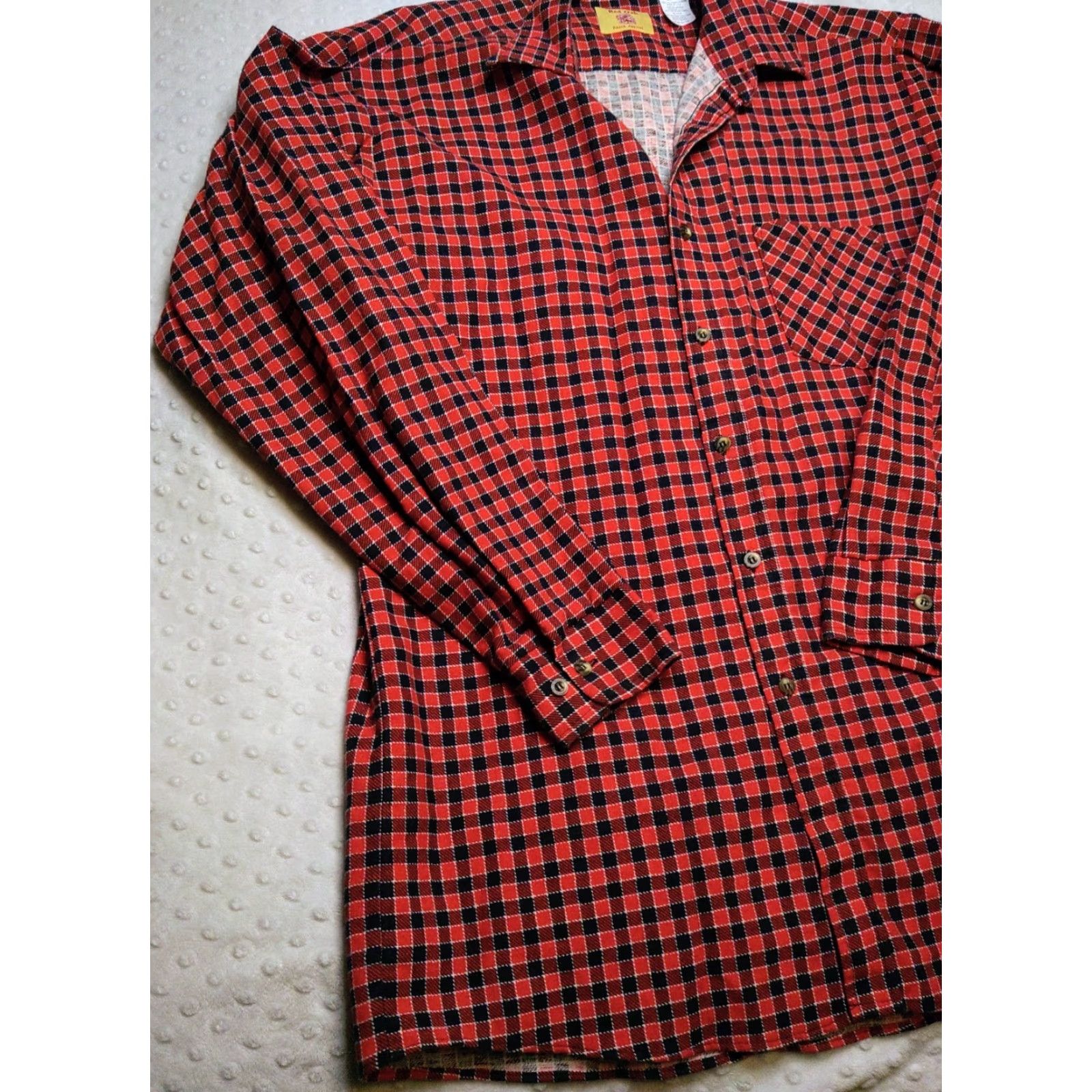 Vintage VINTAGE Vintage Red Oak Ranch Apparel Thick Flannel Red Made In USA Size Medium Tall Shirt Mens Red 90s Western USA Thick Flannel Button-Up Size US M / EU 48-50 / 2 - 3 Thumbnail