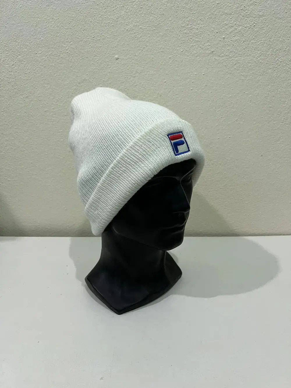 Fila Vintage Fila Small Logo Beanie Hat Size ONE SIZE - 3 Thumbnail