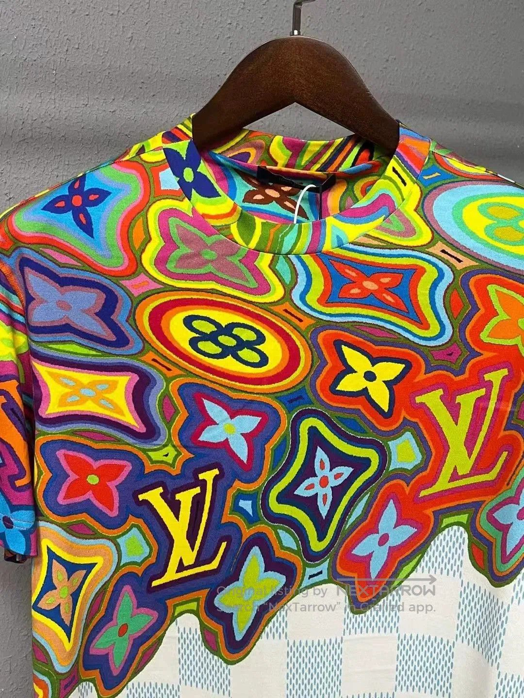 Louis Vuitton LV Graffiti Check Short-Sleeve Tee. Size US M / EU 48-50 / 2 - 3 Thumbnail
