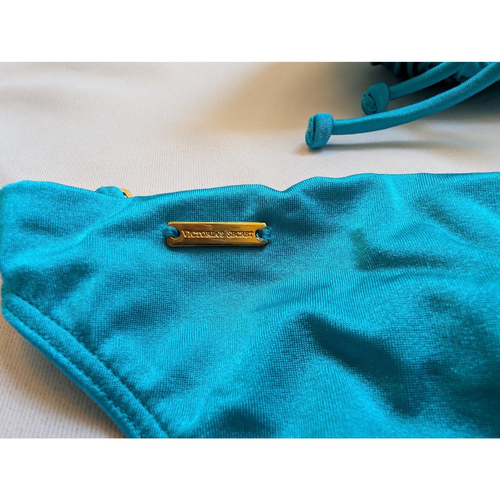 Victoria's Secret NWT Victoria’s Secret Bikini Set XS/S Teal Gold Charm Detail Size S / US 4 / IT 40 - 4 Thumbnail