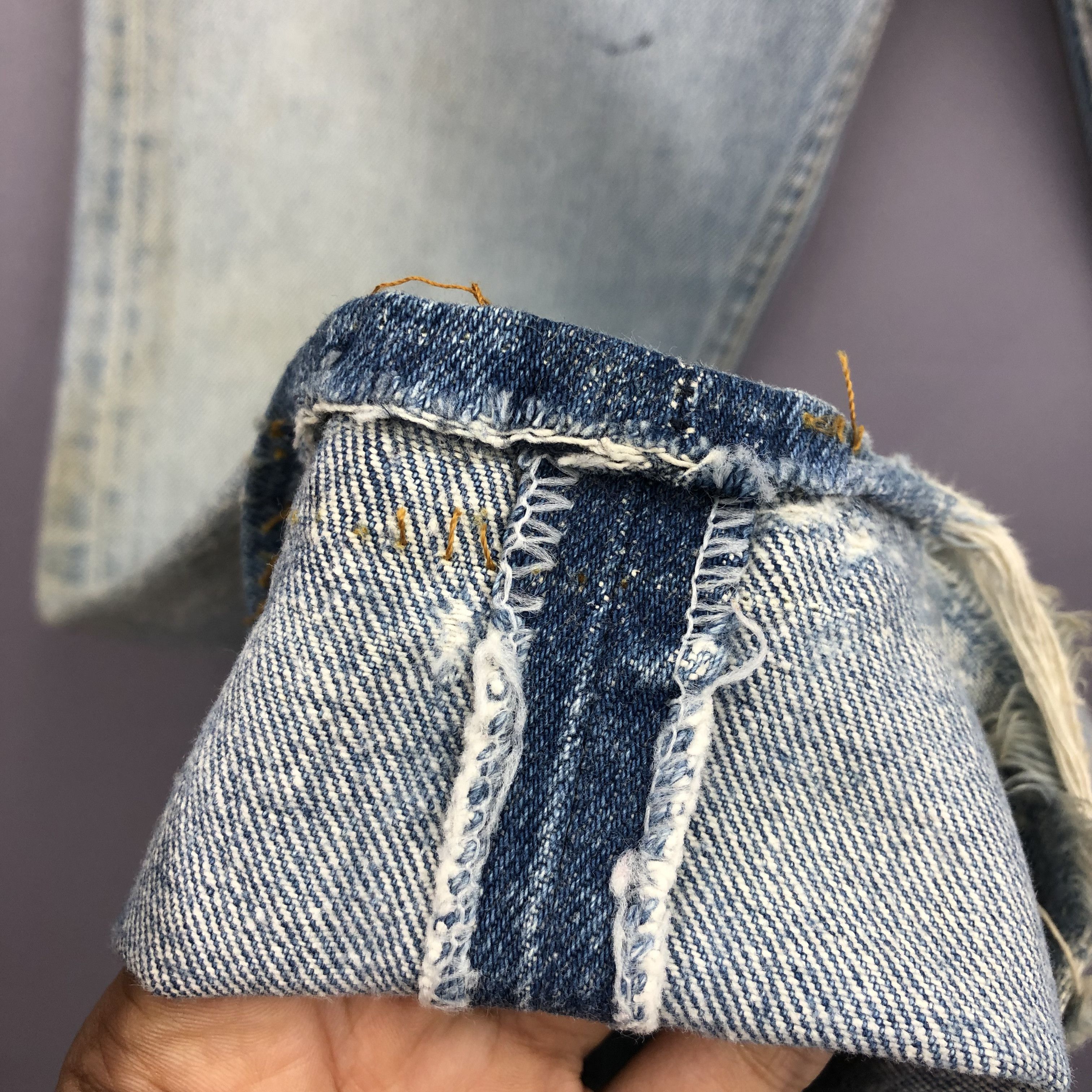 Levi's Vintage 80s Levis 501 Faded Light Wash Jeans Levi's Denim Size 28" / US 6 / IT 42 - 7 Thumbnail