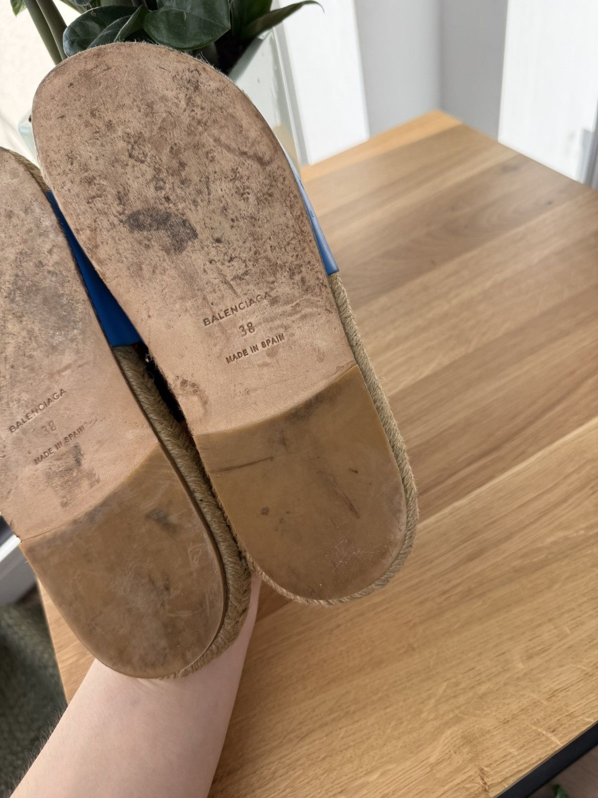 Balenciaga Balenciaga Leather Slide Sandal Size US 5.5 / EU 38 - 13 Thumbnail