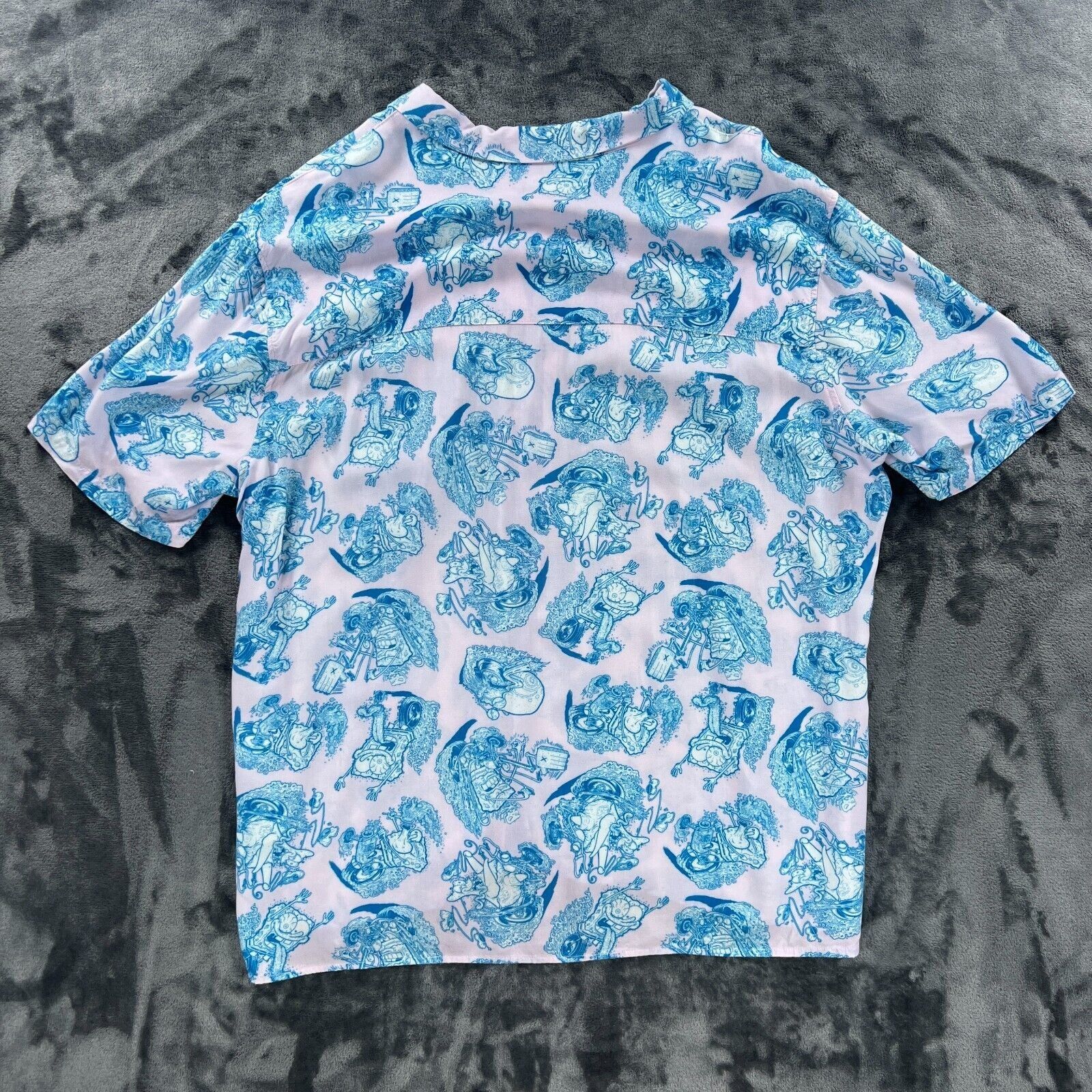 H&M SpongeBob x H&M Button Hawaiian Shirt men XL Resort Beach Su Size US XL / EU 56 / 4 - 2 Thumbnail