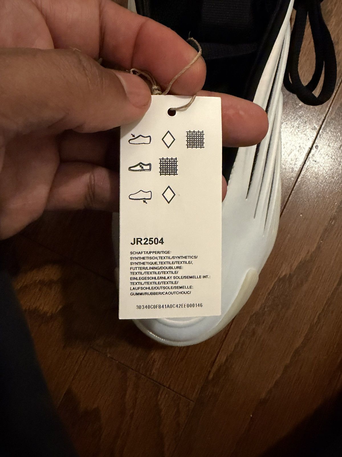 Adidas Adidas James Harden V9 Sneaker Size US 6 / EU 39 - 7 Thumbnail