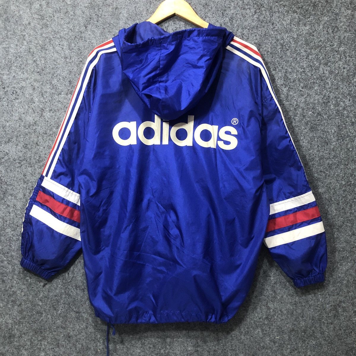 Adidas Vintage Adidas Nylon Pullover Jacket Size US M / EU 48-50 / 2 - 2 Thumbnail