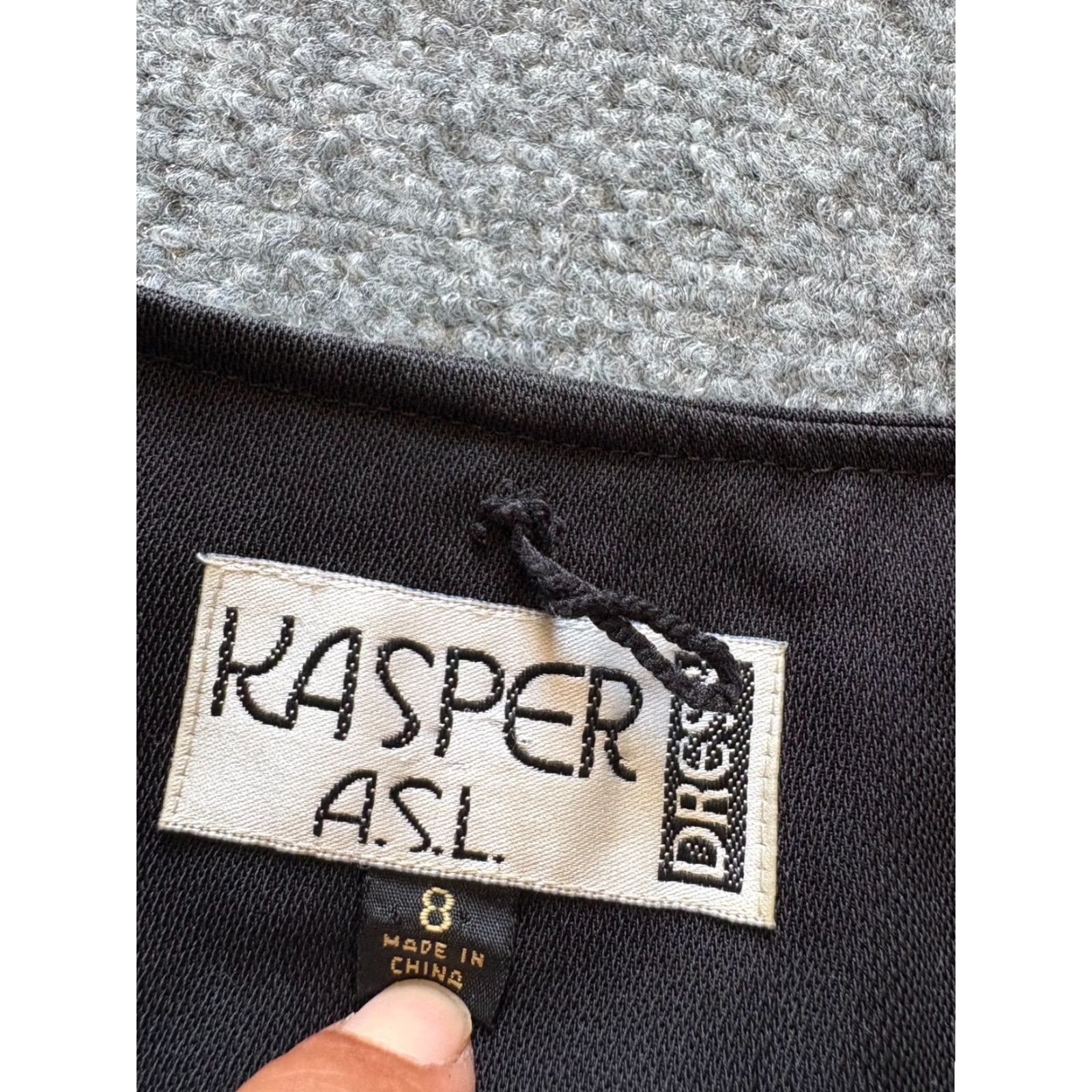Kasper Kasper Blazer Womens Size 8 Black Button Up Short Sleeve Suit Jacket Size 30" / US 8 / IT 44 - 2 Thumbnail