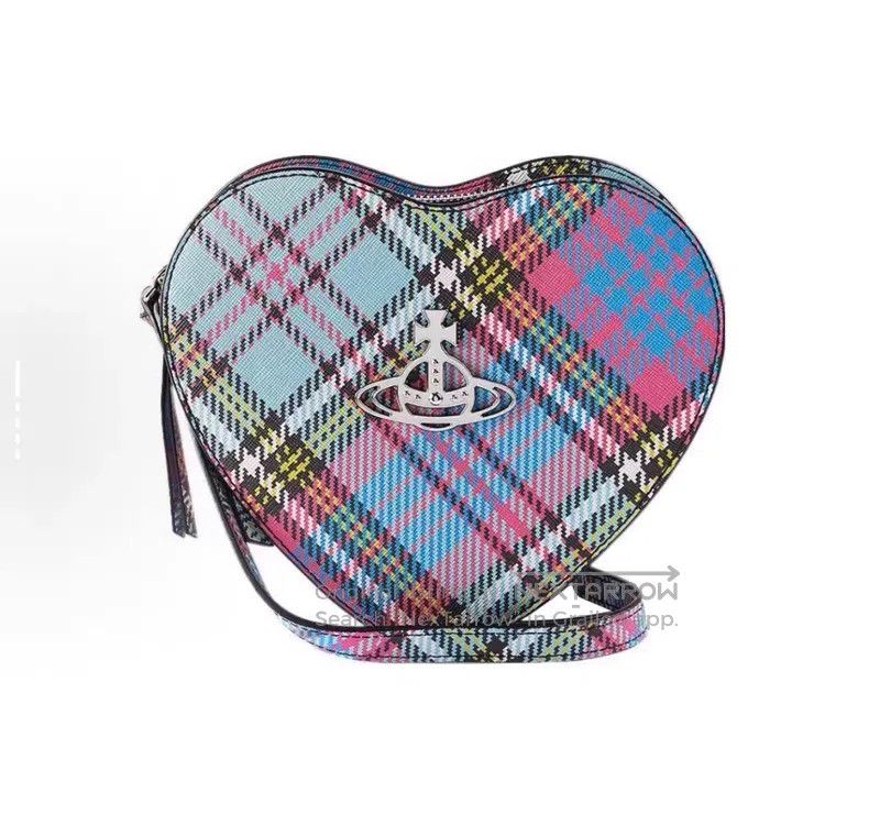 Vivienne Westwood Vivienne Westwood size os Double-layer heart Saturn logo cr Size ONE SIZE - 8 Thumbnail