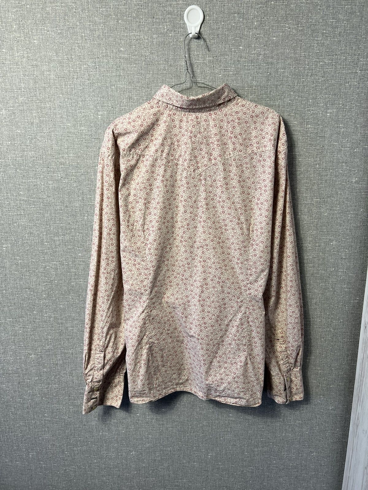 Paul Smith Paul Smith Flowers All Over Printed Button Up Shirt Size US XL / EU 56 / 4 - 9 Thumbnail