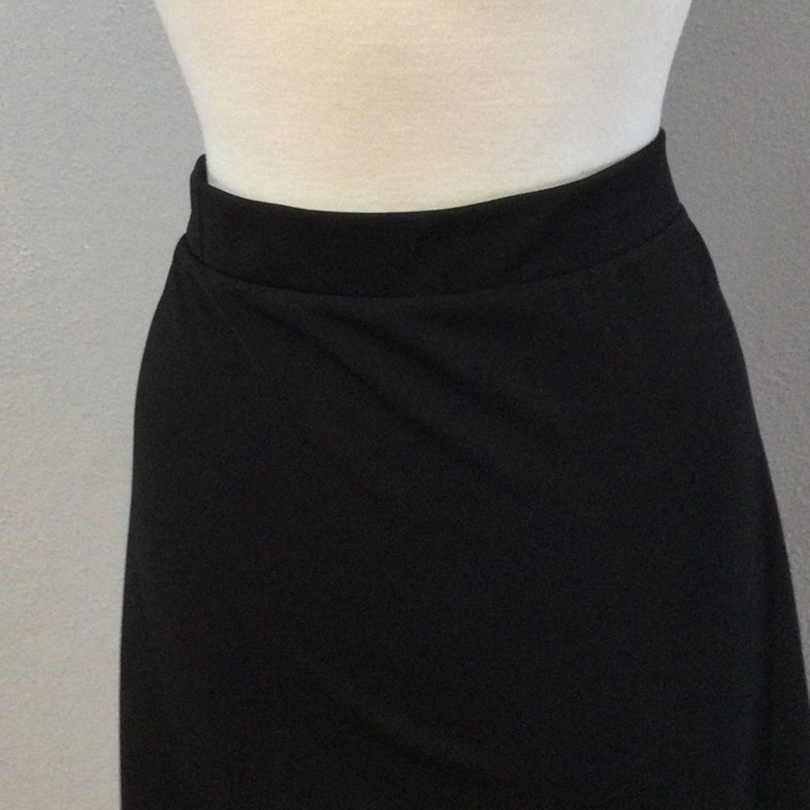 Other Susan Graver Black Knee Length Back Split A-line Skirt 3X Size 42" / US 20 - 2 Thumbnail