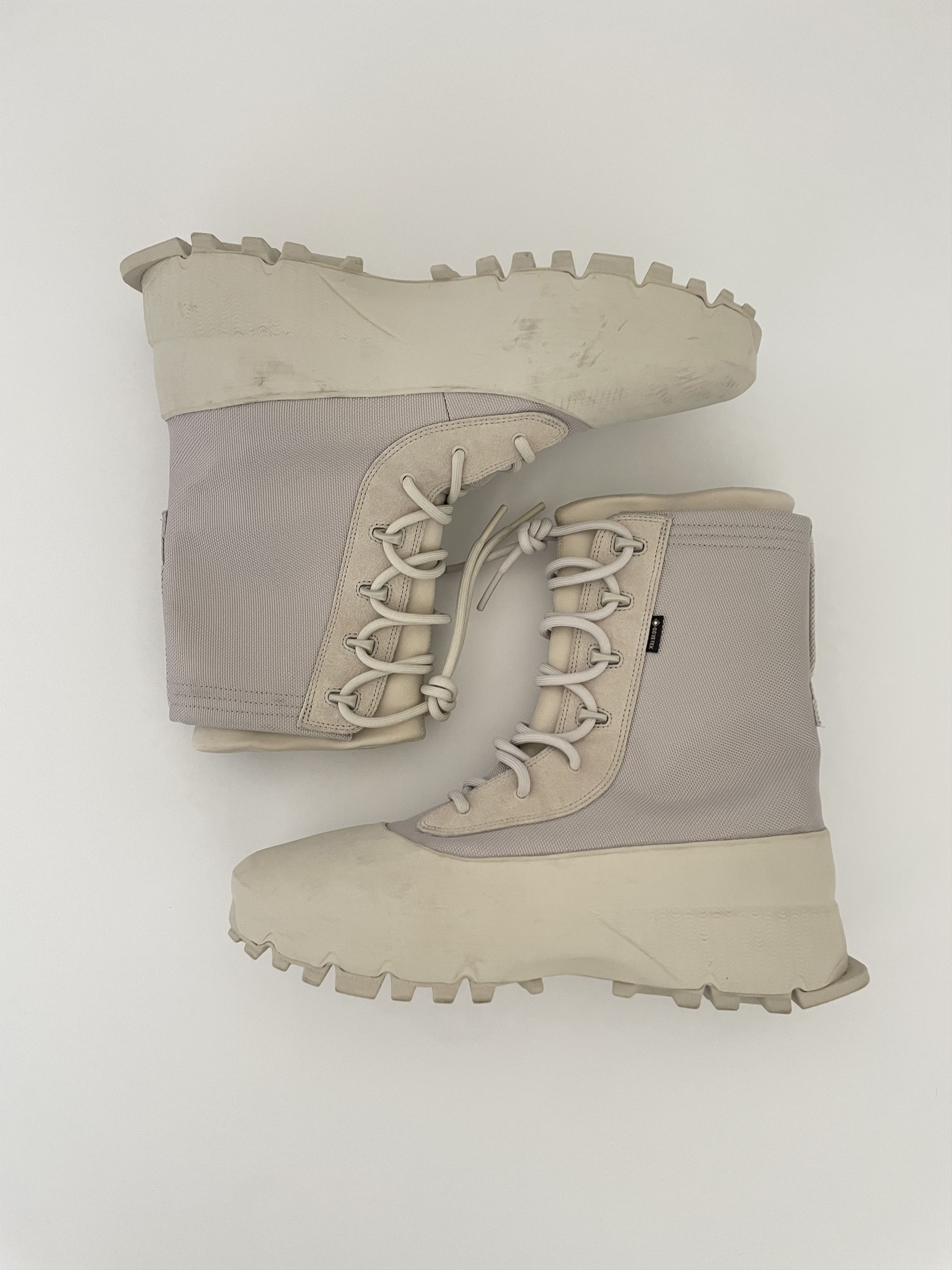 Yeezy yeezy 1050 V1 Size US 11 / EU 44 - 2 Thumbnail