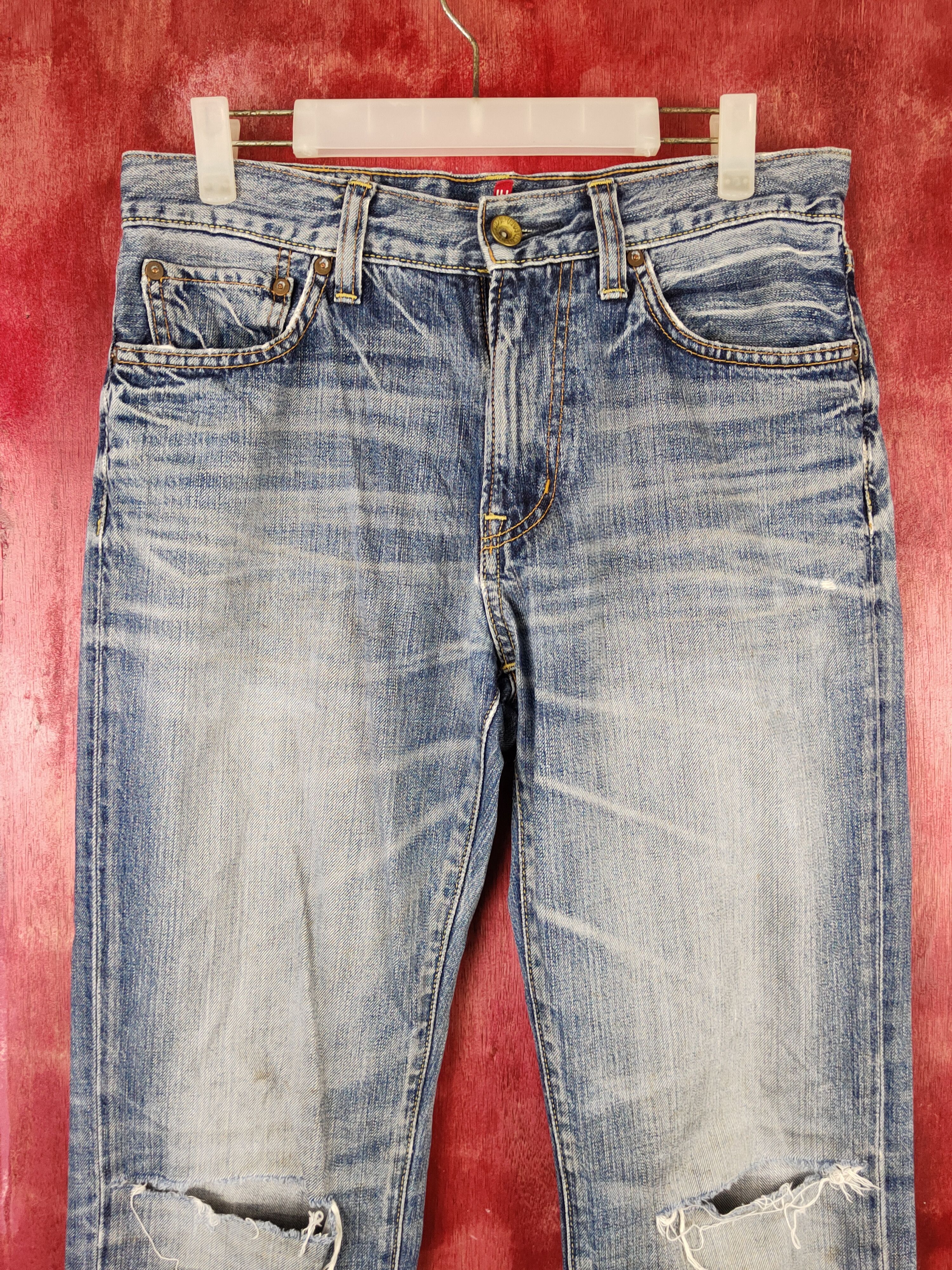Japanese Brand Uniqlo Blue Faded Distressed Ripped Jeans #S1677 Size US 32 / EU 48 - 2 Thumbnail
