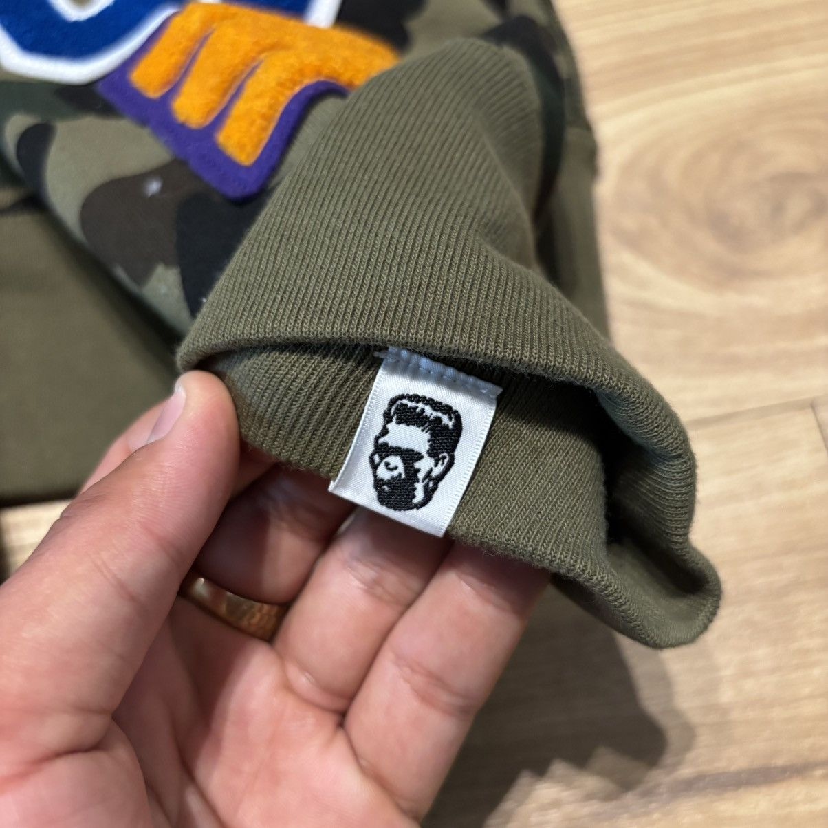Bape Bape 1st Camo Shark Crewneck Size US XXL / EU 58 / 5 - 7 Thumbnail