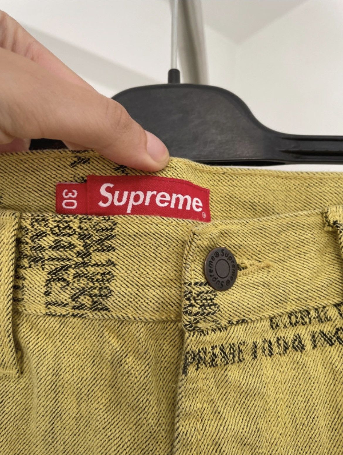 Supreme Supreme Trademark Jacquard Baggy Jean Yellow Washed Size US 30 / EU 46 - 3 Thumbnail