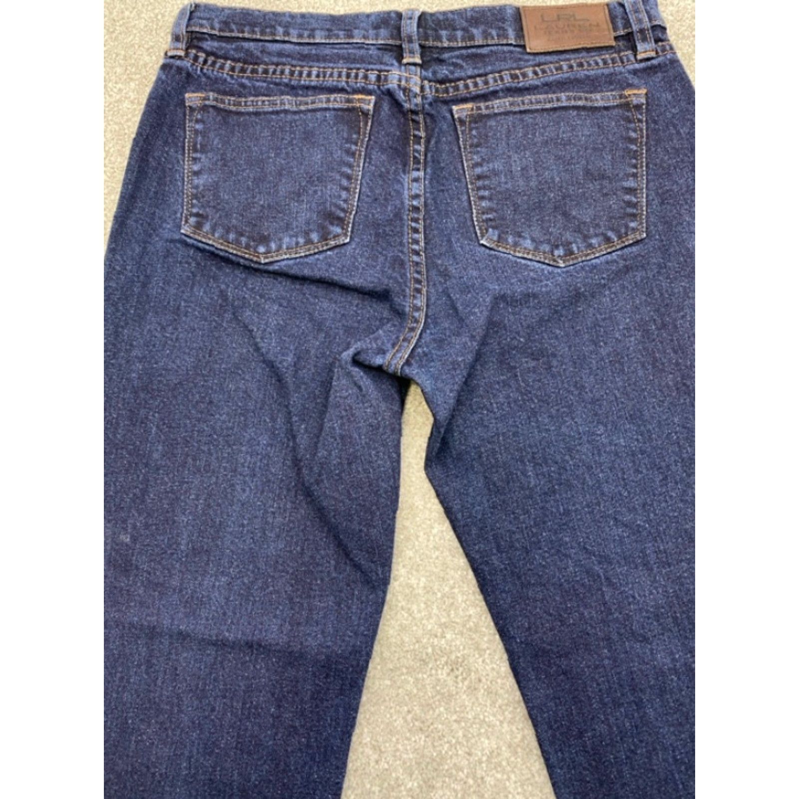 Ralph Lauren Lauren Ralph Lauren Jeans Women 6P Blue Denim Classic Straight Leg Jeans Fits: Classic 29" Waist 28" Inseam XS? Size 28" / US 6 / IT 42 - 7 Thumbnail