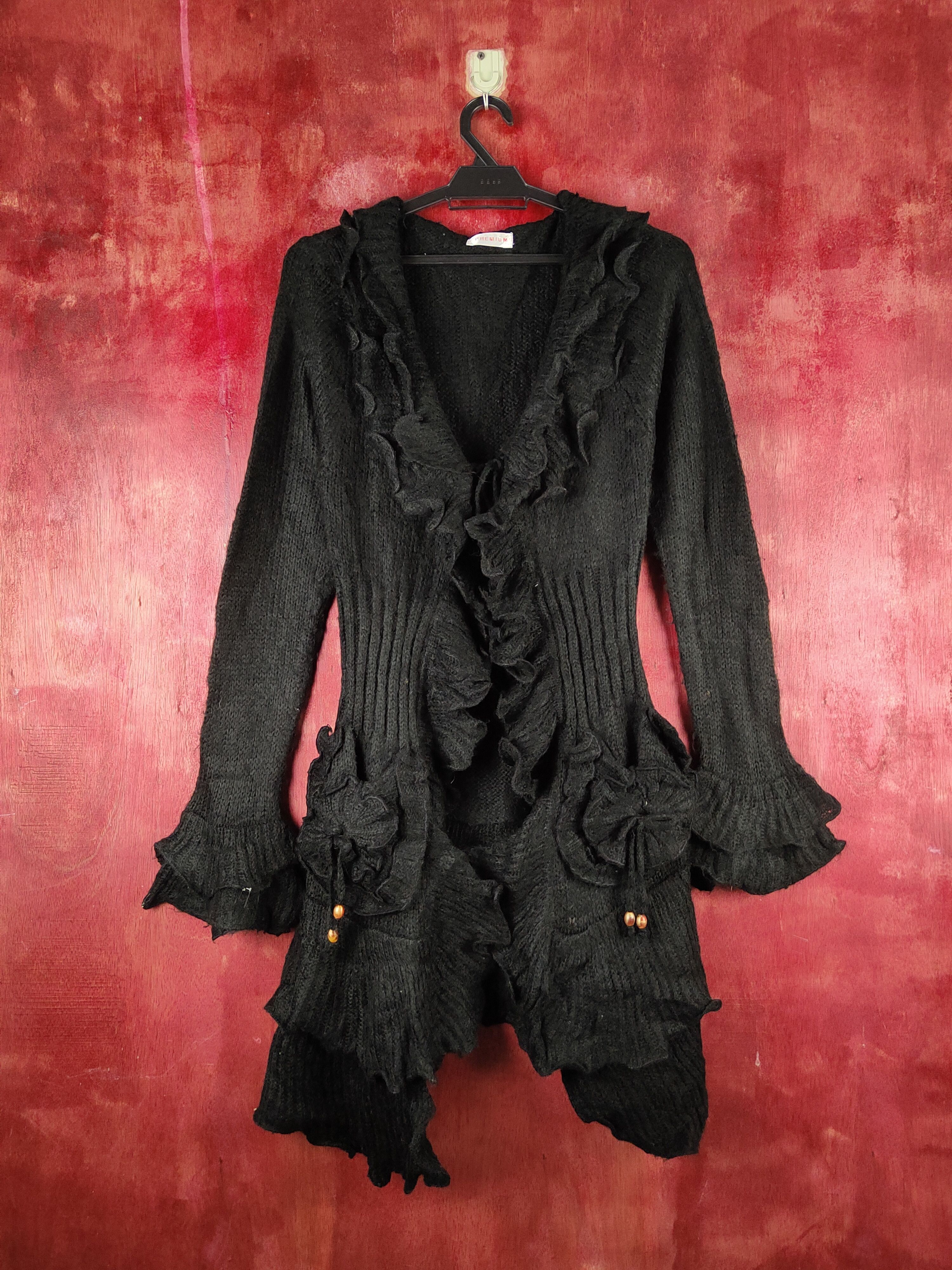Vintage Premium Black Knitwear Cardigan #S2375 Size M / US 6-8 / IT 42-44 - 1 Thumbnail