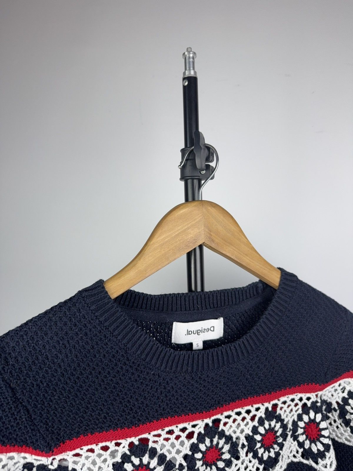 Desigual Avant Garde Y2K Desigual Crochet Floral Striped Knit Sweater Size S / US 4 / IT 40 - 7 Thumbnail