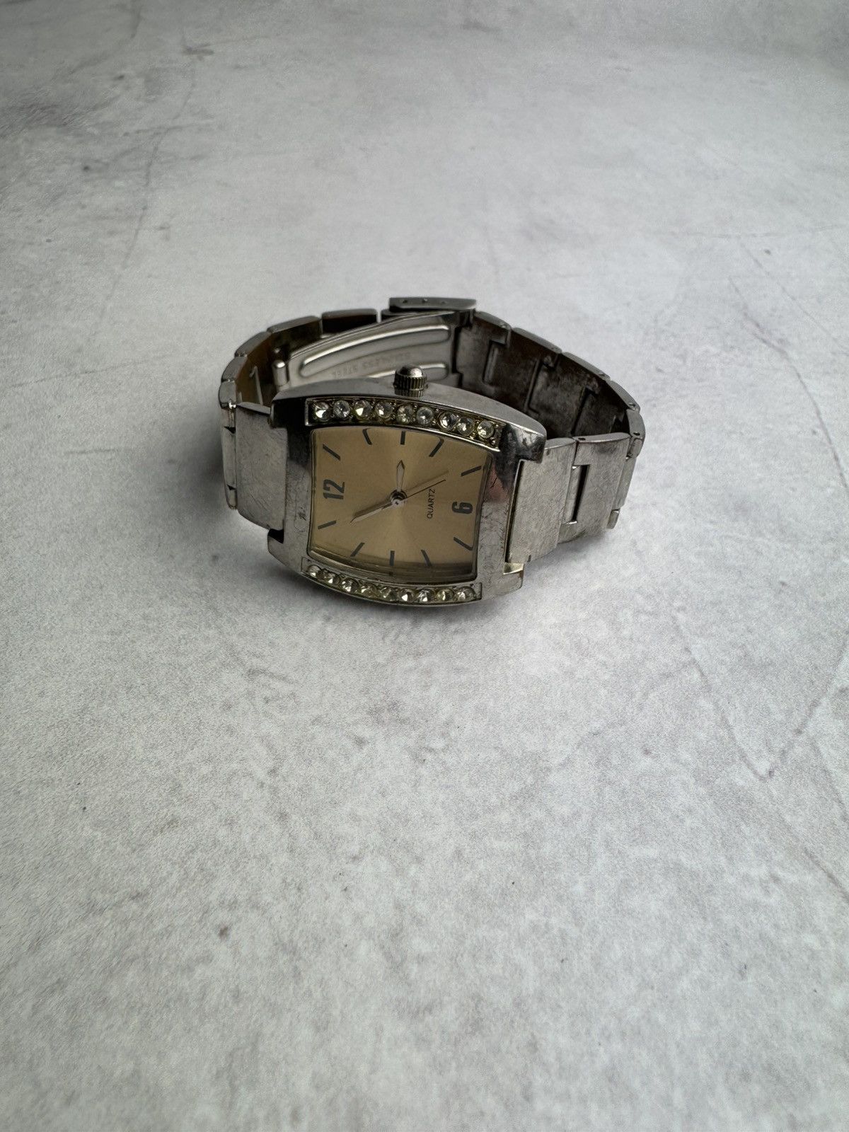 Japanese Brand × Vintage Vintage Futuristic Japanese Style Watch Size ONE SIZE - 4 Thumbnail
