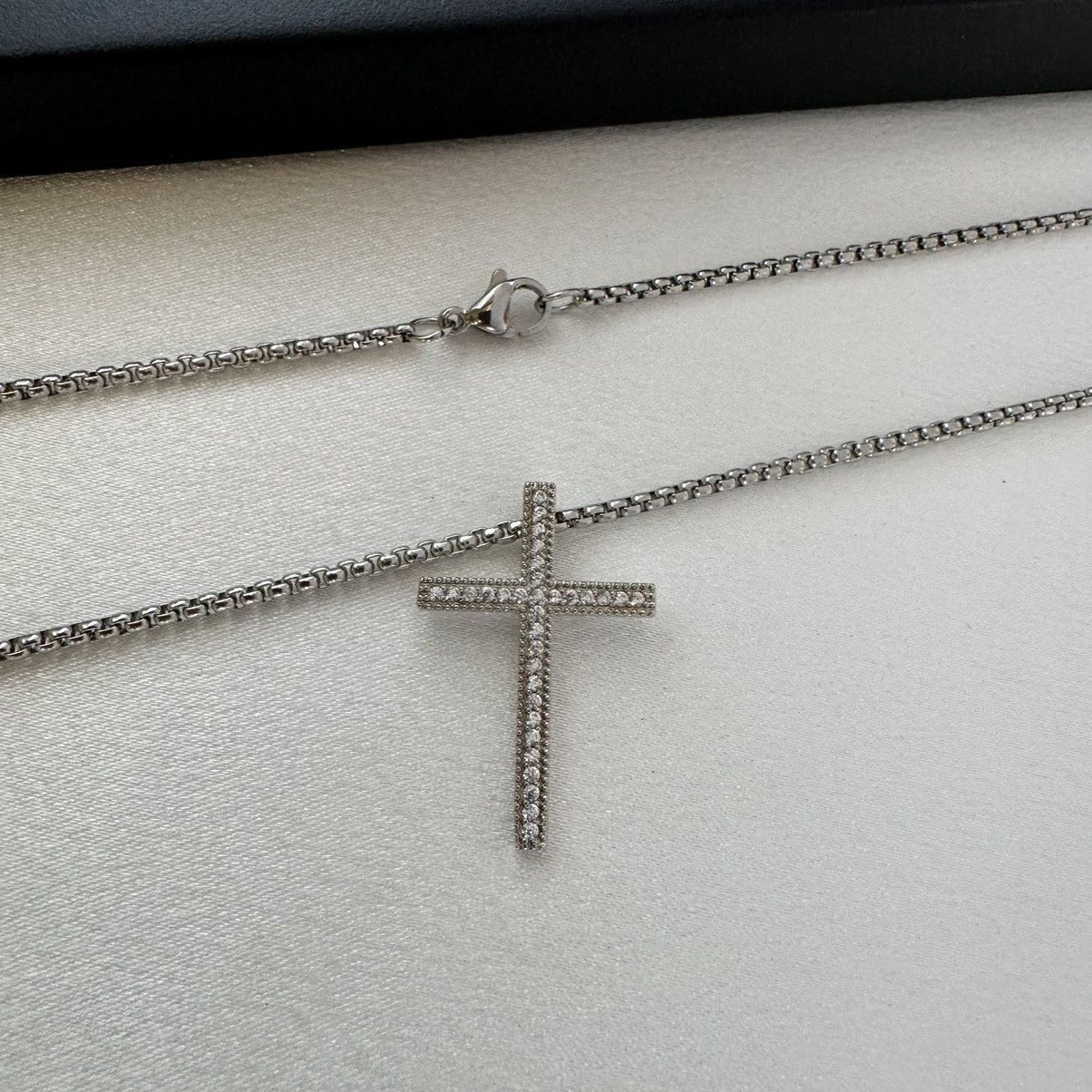 Other CZ Cross Pendant Necklace for Men Women,Hip Hop Unisex Style Size ONE SIZE - 3 Thumbnail
