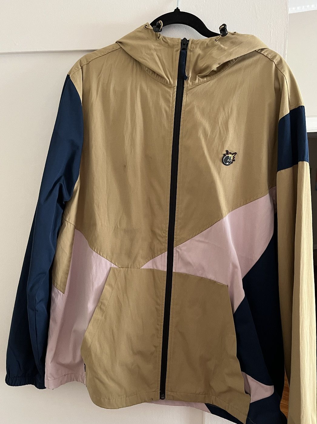 The Hundreds The Hundreds Ignite Windbreaker Jacket in Beige - New W Tags Size US L / EU 52-54 / 3 - 1 Thumbnail