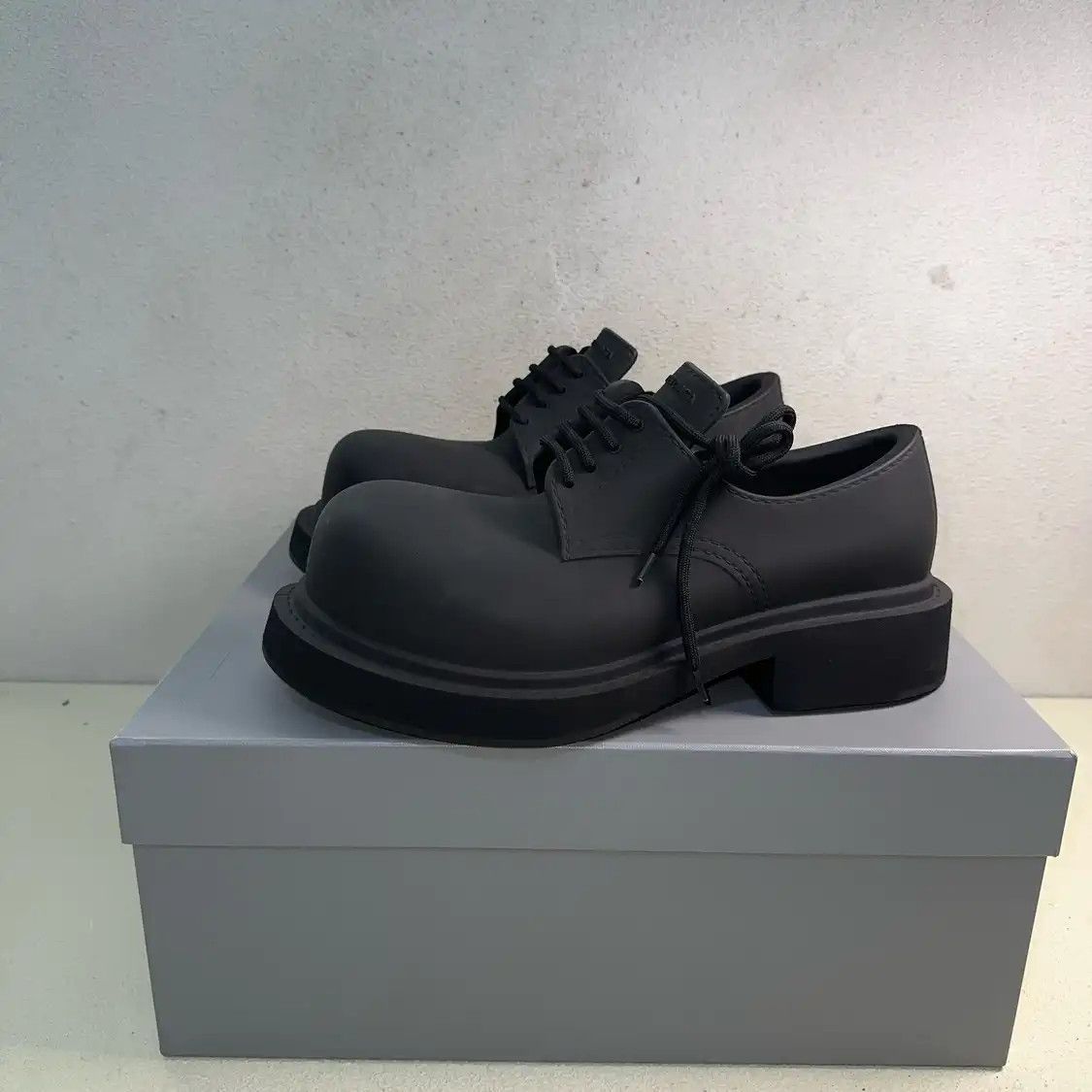 Balenciaga Balenciaga Technoclog Black Rubber | Grailed