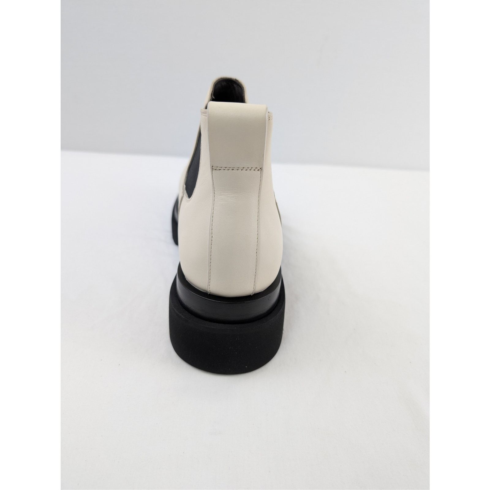 Bottega Veneta o1rshd1 Military Calf The Lug Boots in Sea Salt Size US 10 / EU 43 - 15 Thumbnail