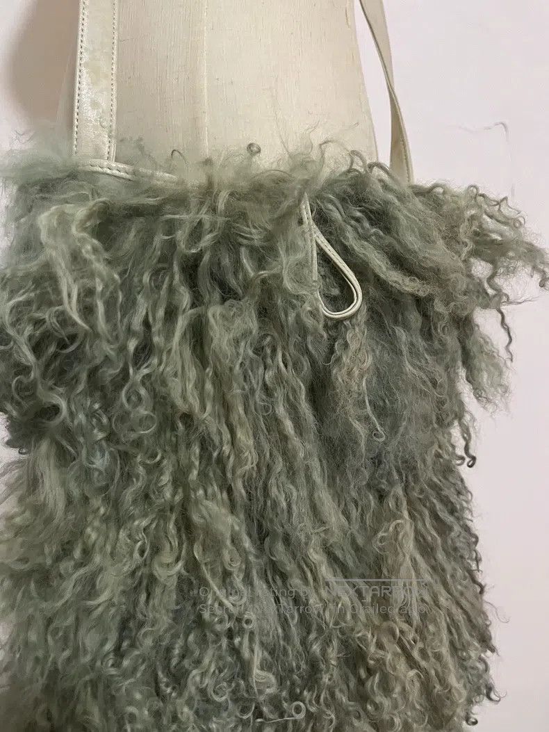 Share Spirit Homme Share Spirit Homme Furry Crossbody Bag, Green Size ONE SIZE - 4 Thumbnail