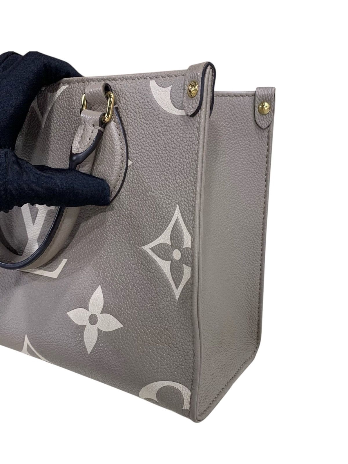 Louis Vuitton Louis Vuitton OnTheGo Women Bicolor Monogram leather Bag Size ONE SIZE - 4 Thumbnail
