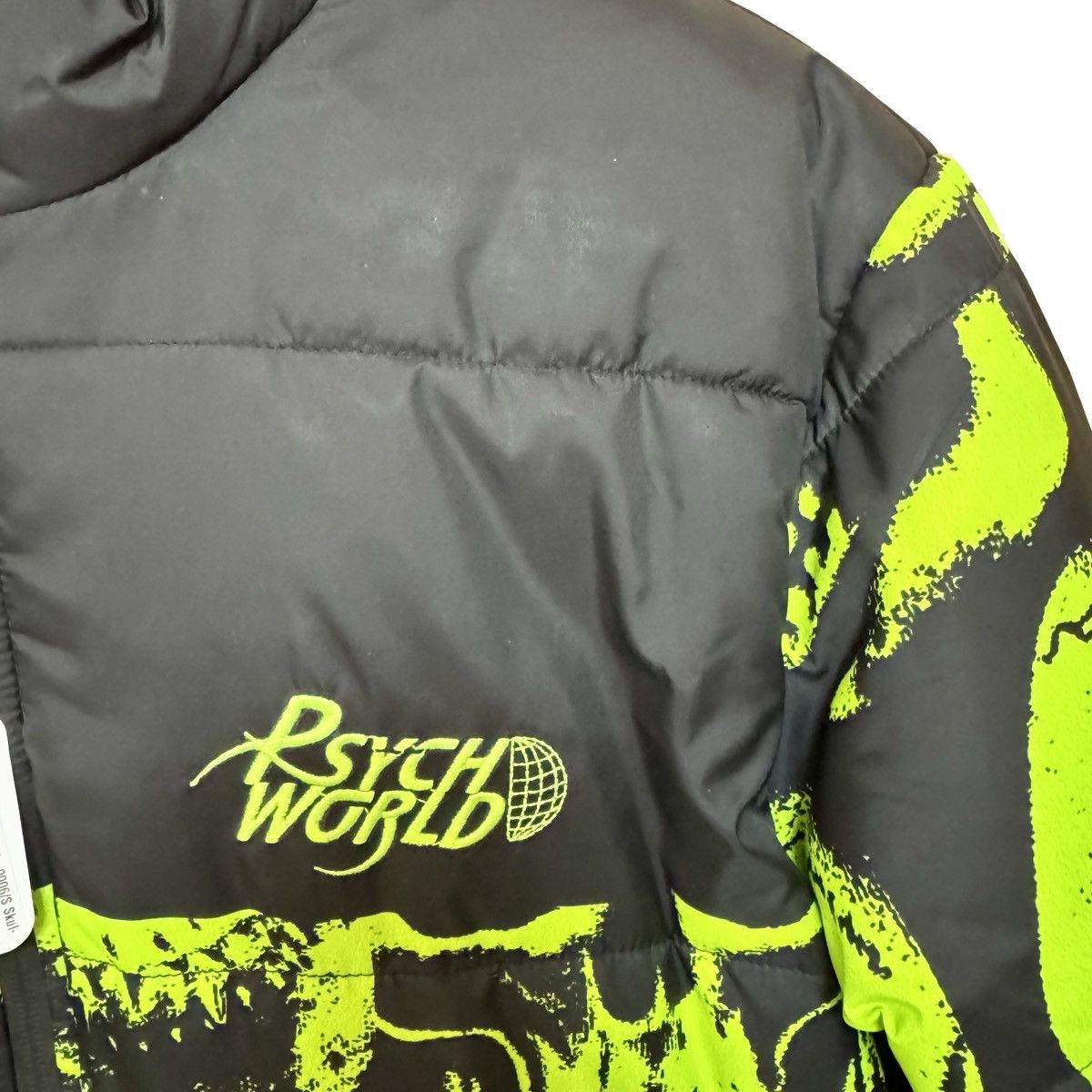Psychworld PsychWorld Neon Skulls Black Puffer Jacket Size Small BNWT Size US S / EU 44-46 / 1 - 2 Thumbnail