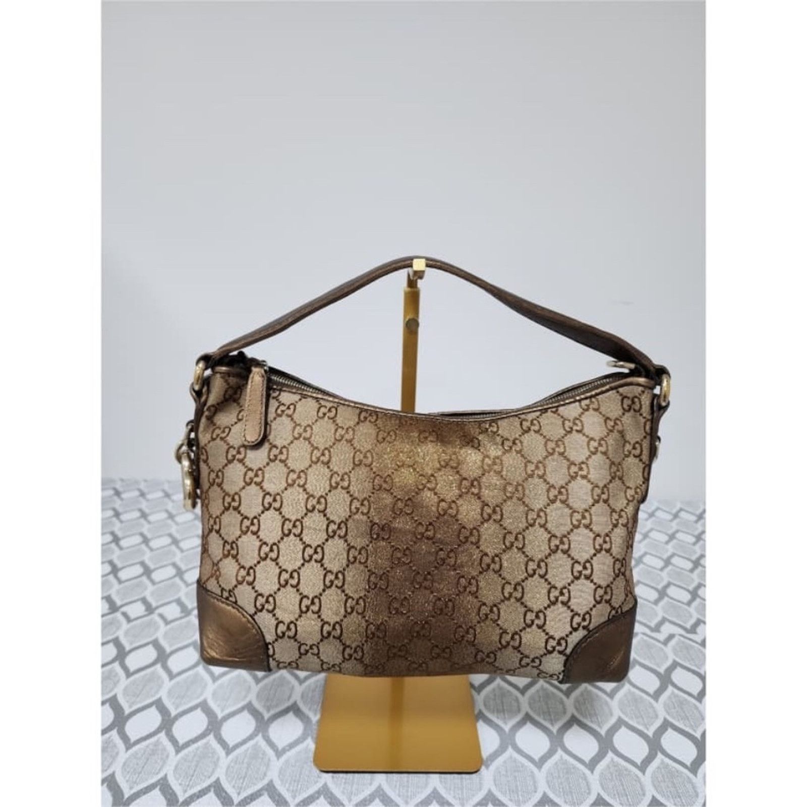 Gucci Authentic Gucci GG Canvas Heart Bit Hobo Bag Brown Size ONE SIZE - 1 Thumbnail