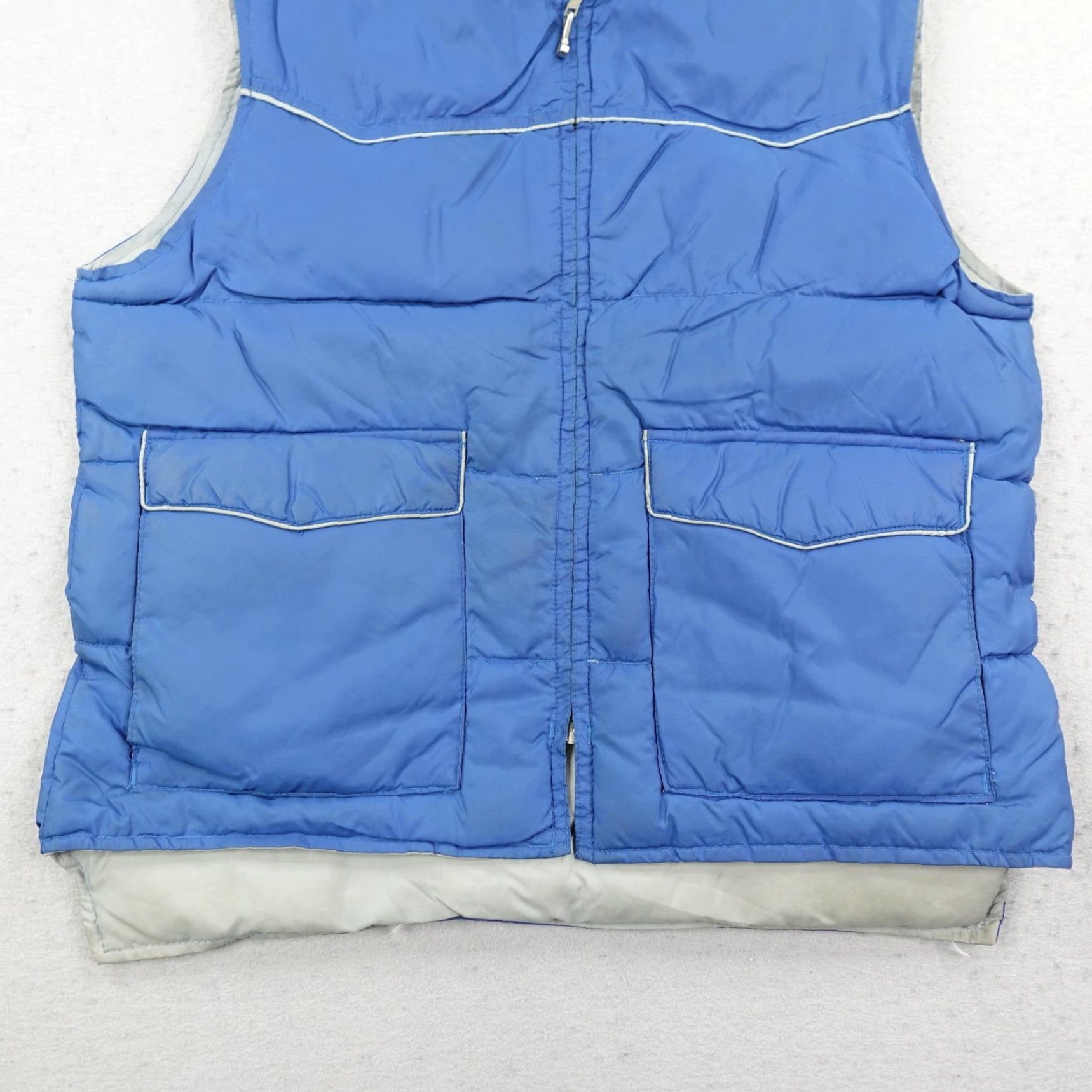 Vintage VINTAGE Pioneer Wear Vest Mens Medium Blue Quilted Down Insulated 80s Puffer Vest Mens Medium Blue 80s Outdoors Mens Size US M / EU 48-50 / 2 - 3 Thumbnail
