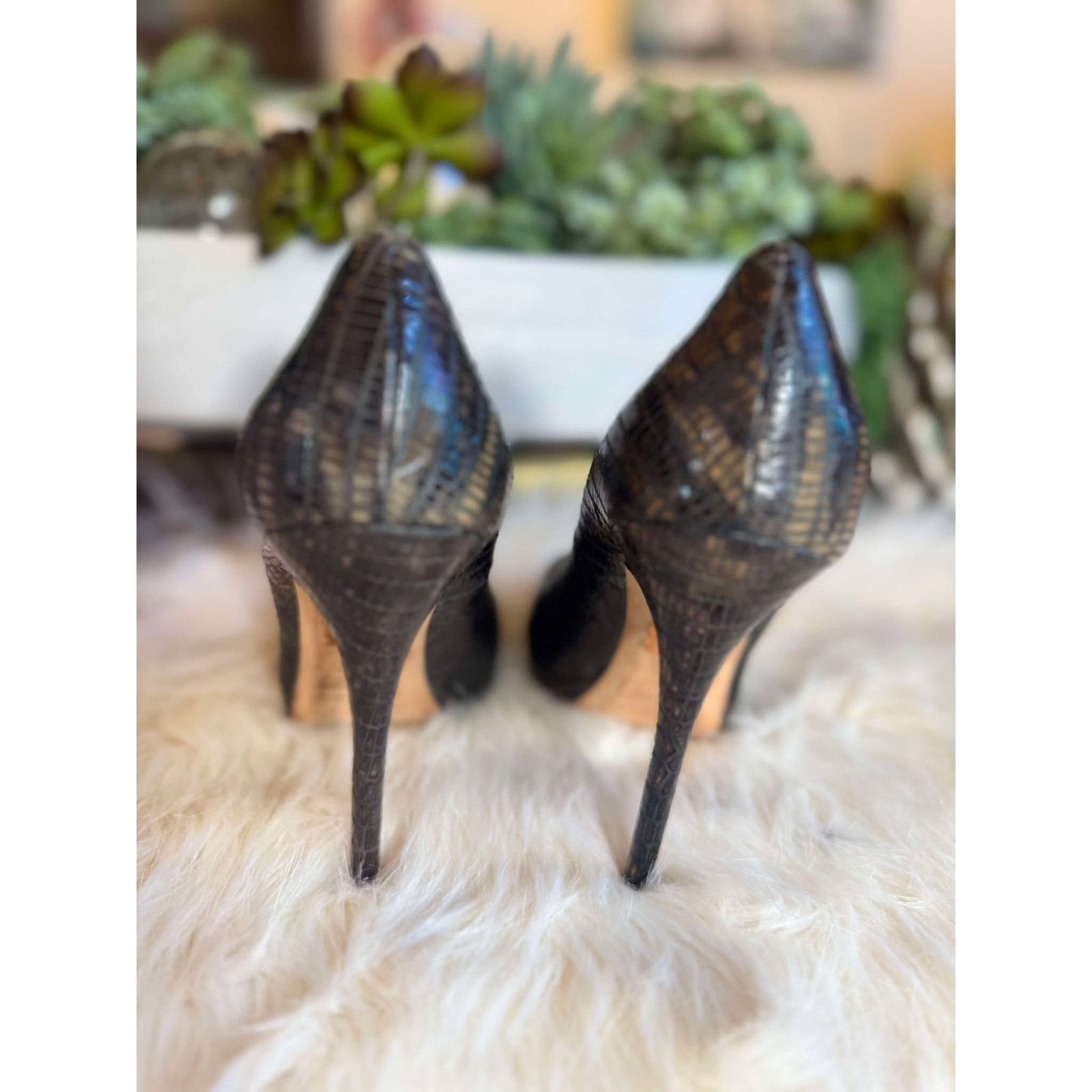 Jimmy Choo Authentic Jimmy Choo Snake Peep Toe Heels Size US 9.5 / IT 39.5 - 3 Thumbnail