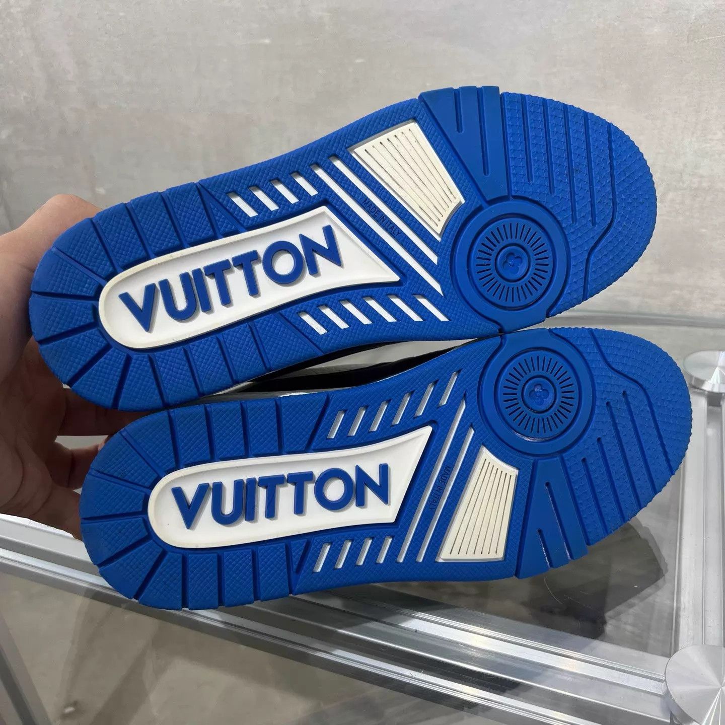Louis Vuitton LV Trainer Fragment Design 2.0 UK3 37 Size US 5.5 / IT 35.5 - 7 Thumbnail