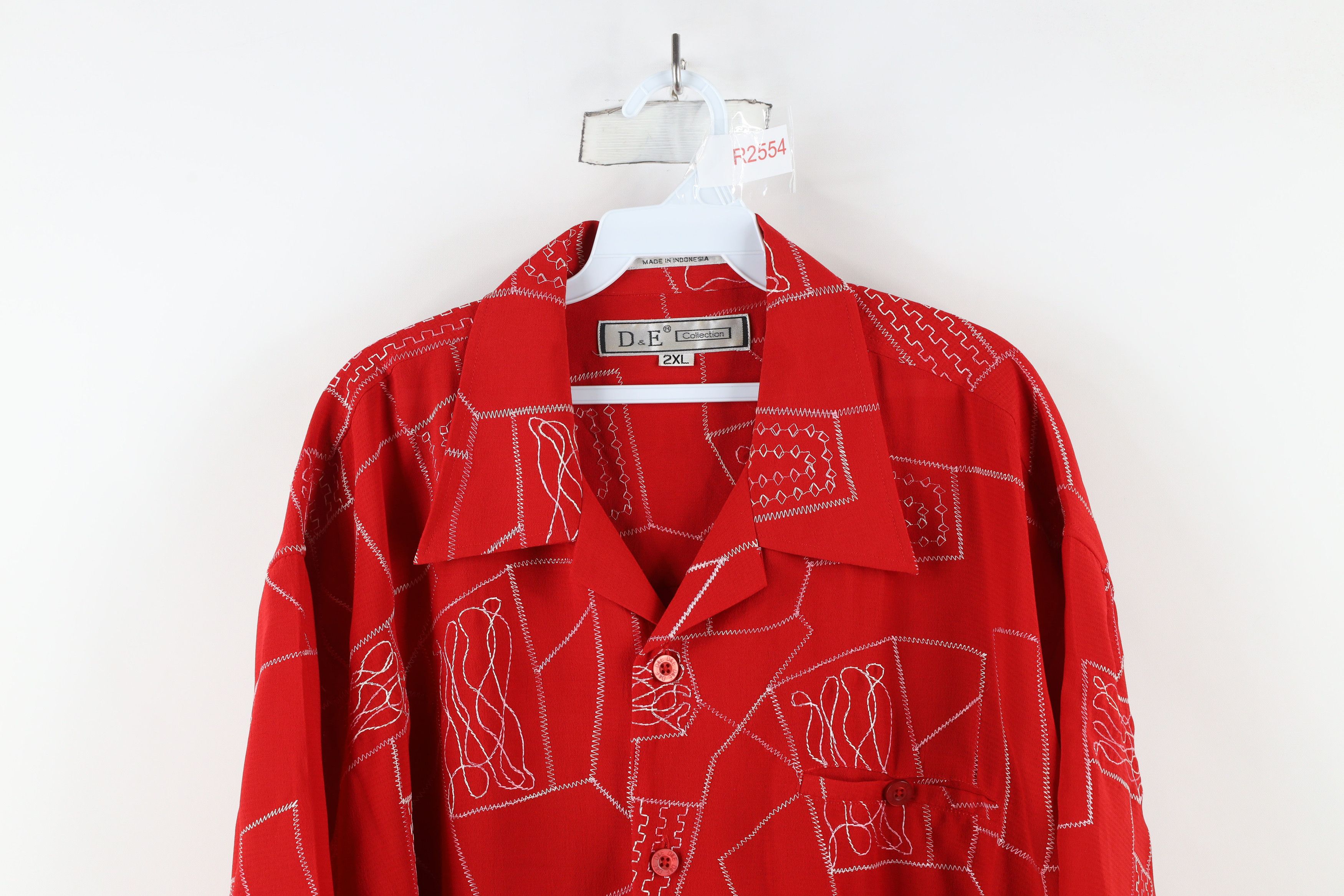 Vintage Vintage 90s Streetwear Geometric Baggy Fit Button Shirt Red Size US XXL / EU 58 / 5 - 2 Thumbnail