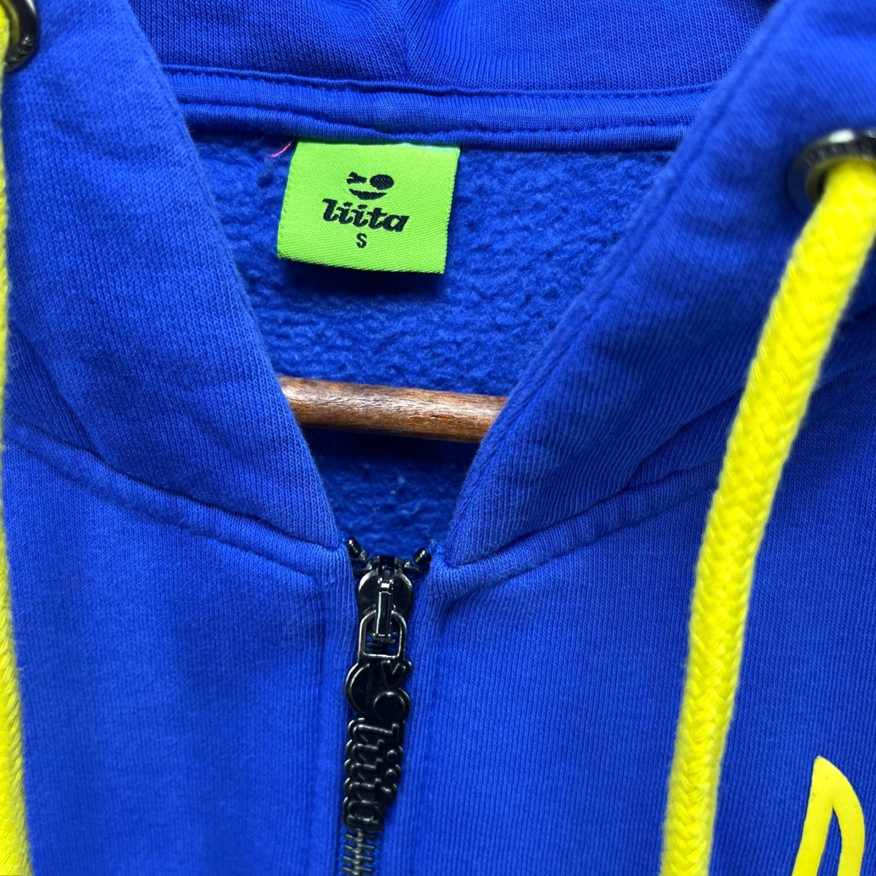 Vintage VINTAGE Ukraine Zip Up Hoodie Small Crest Liita Shirt Mens S Blue Cotton Regular Full Zip Winter Spring Fall Size US S / EU 44-46 / 1 - 5 Thumbnail