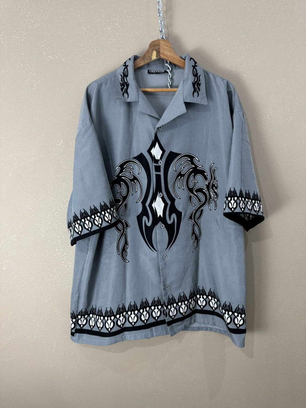 Vintage Vintage Button Up Shirt Tribal Skull Print Rare Hype Rock Size US XL / EU 56 / 4 - 1 Thumbnail