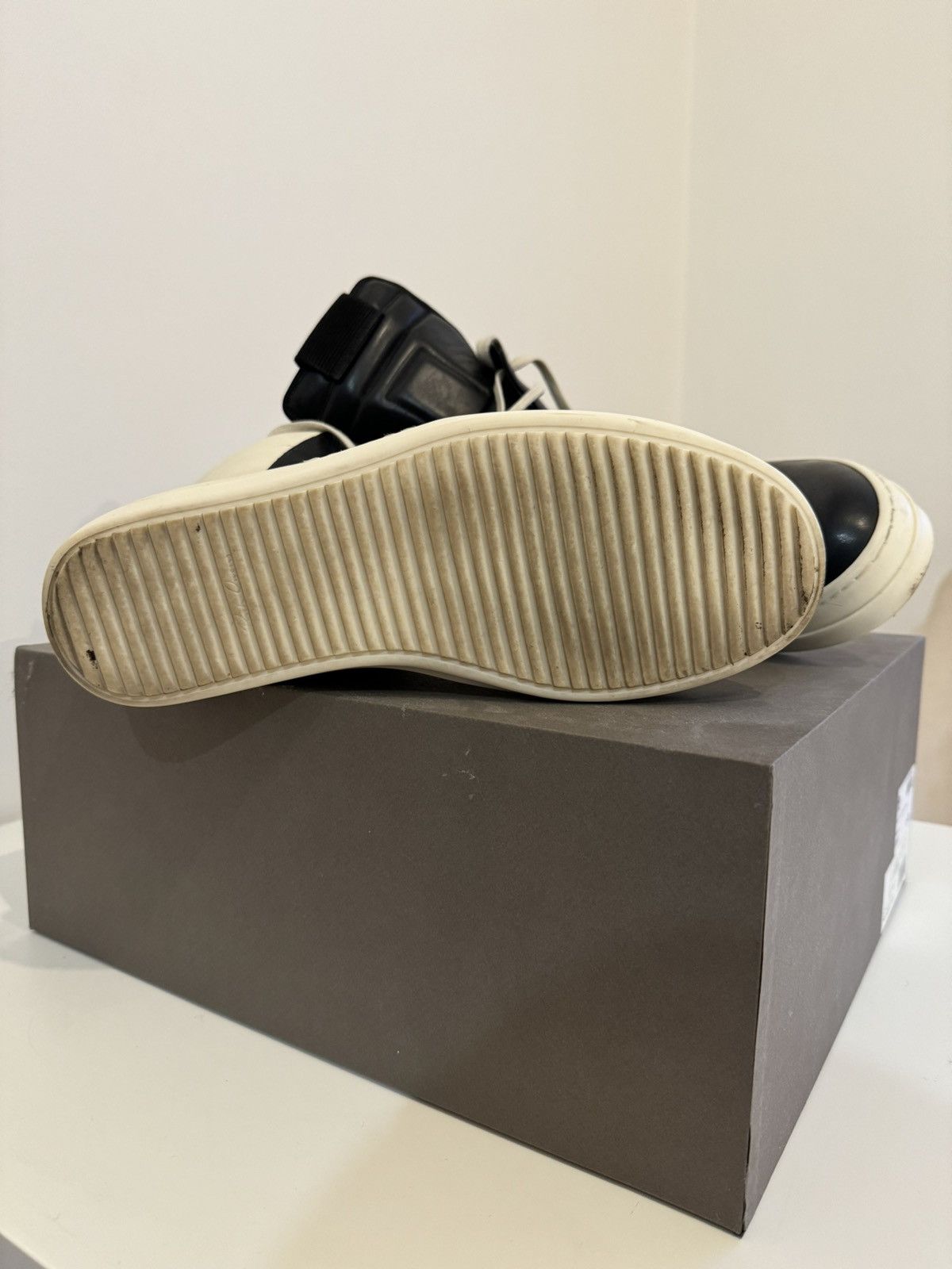 Rick Owens × Rick Owens Drkshdw Rick Owens Milk/Black Geobaskets Size US 9 / EU 42 - 5 Thumbnail