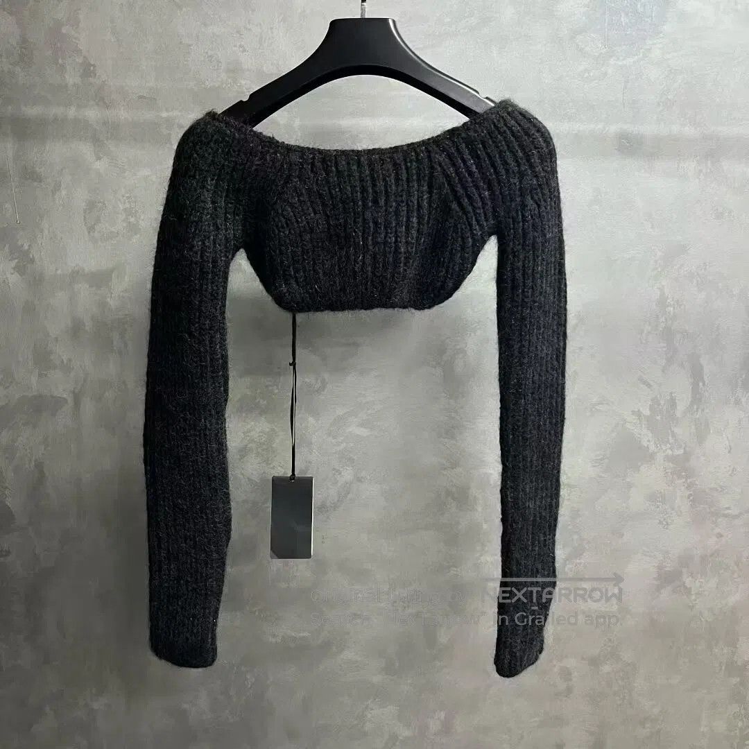 Fendi FENDI size 36 Short-sleeved, narrow-edged sweater with expo Size S / US 4 / IT 40 - 4 Thumbnail
