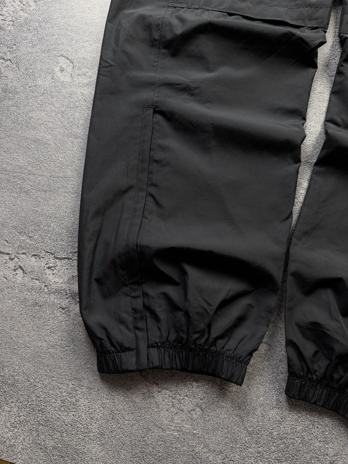 Nike Vintage Nike Manchester United Track Pants Drill Y2K style Size US 34 / EU 50 - 9 Thumbnail