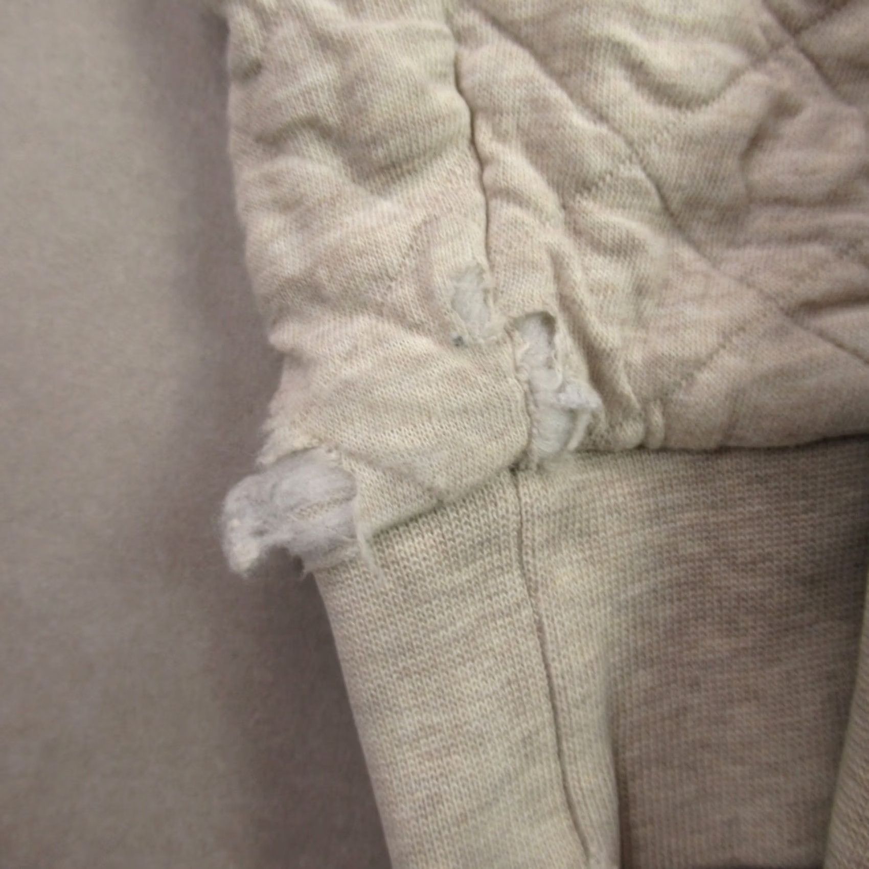 Patagonia Patagonia Hoodie Womens Small Long Sleeve Full Zip Hooded Beige Casual Size S / US 4 / IT 40 - 4 Thumbnail