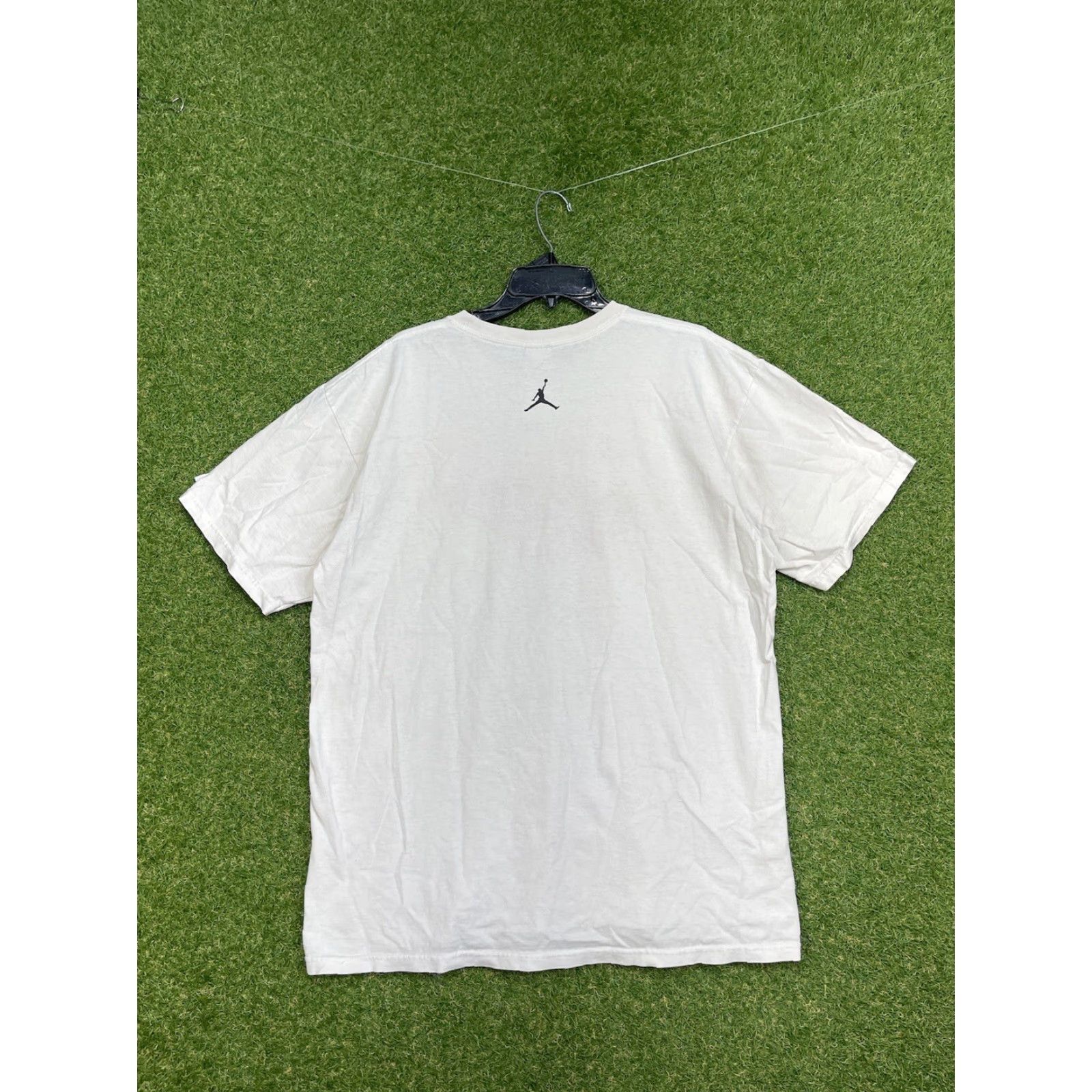 Nike VINTAGE Nike Jordan Shirt Mens L Embroidered 1990s White Cotton Crew Neck Graphic Tee USA 90s Jordan Air Michael Jordan Nike Air Size US L / EU 52-54 / 3 - 4 Thumbnail
