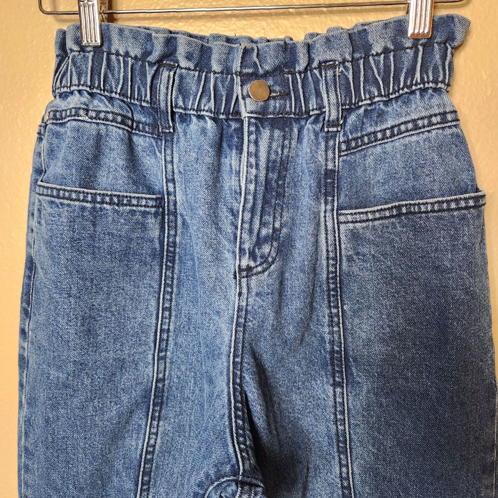 Vintage **Nuon Women's High Rise Tapered Leg Dark Wash Jeans Size 26** User: **Nuon Women's Medium Dark Wash High Rise Tapered Leg Jeans Size 26** Size 26" / US 2 / IT 38 - 3 Thumbnail