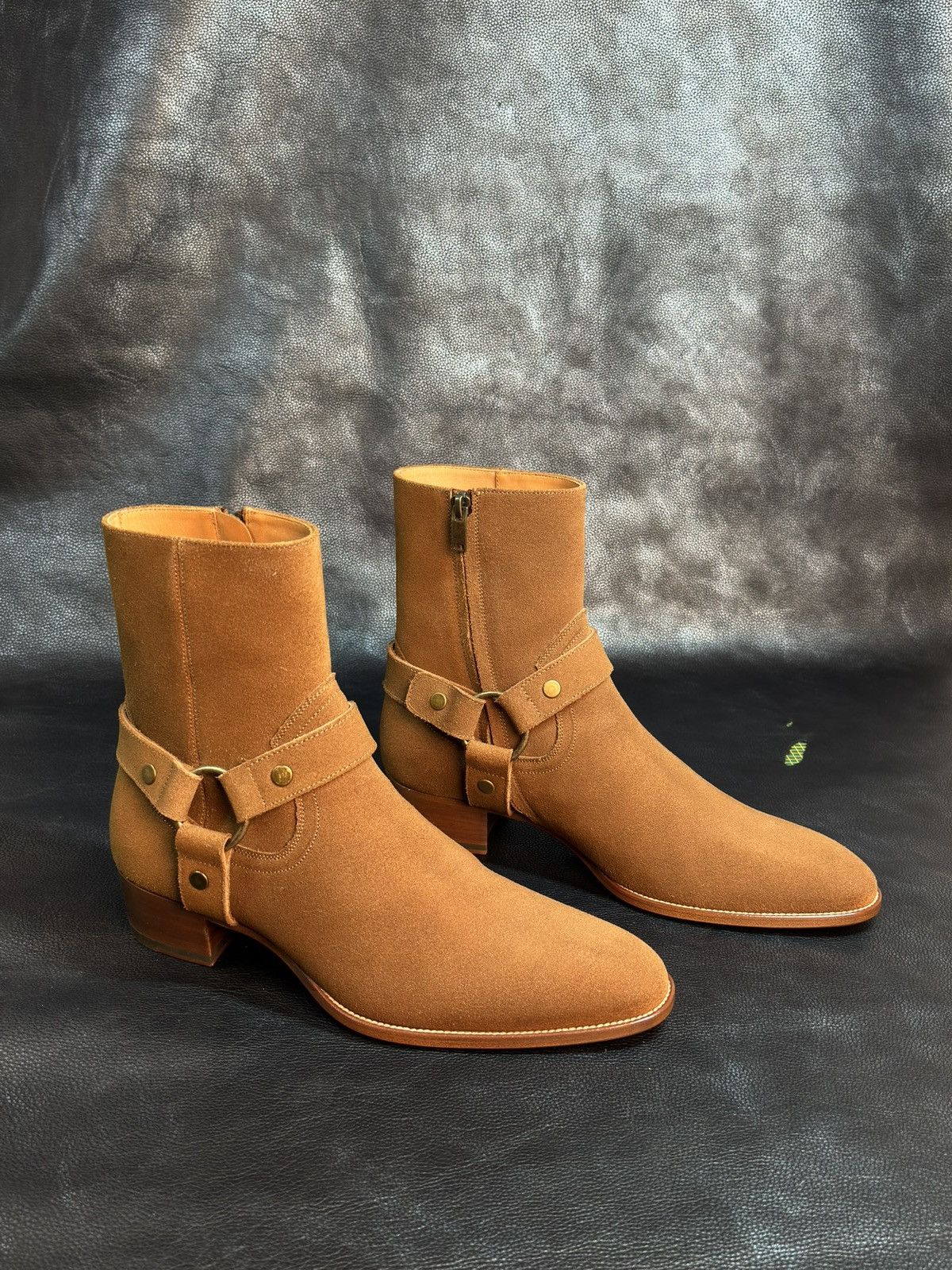 Yves Saint Laurent Yves Saint Laurent Wyatt Boot Suede Size US 9 / EU 42 - 3 Thumbnail