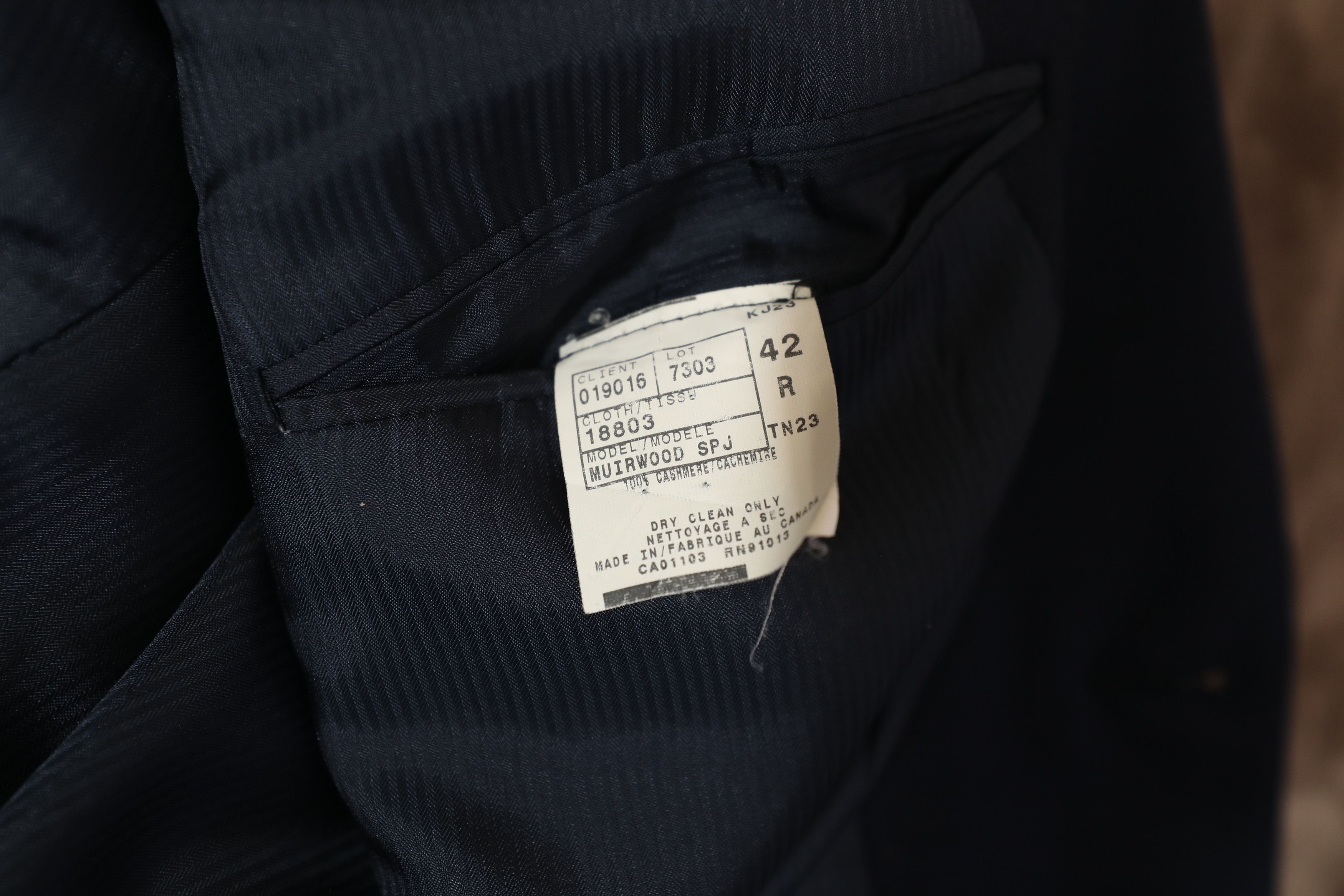 Saks Fifth Avenue Saks 5th Ave Cashmere Navy Suit Jacket (42R) Size 42R - 11 Thumbnail