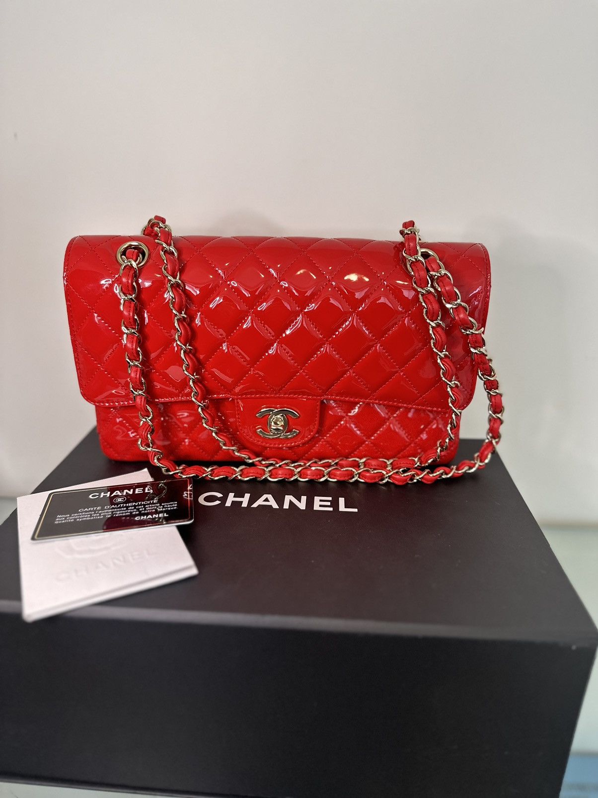Chanel Chanel Medium Patent flap bag Size ONE SIZE - 2 Thumbnail