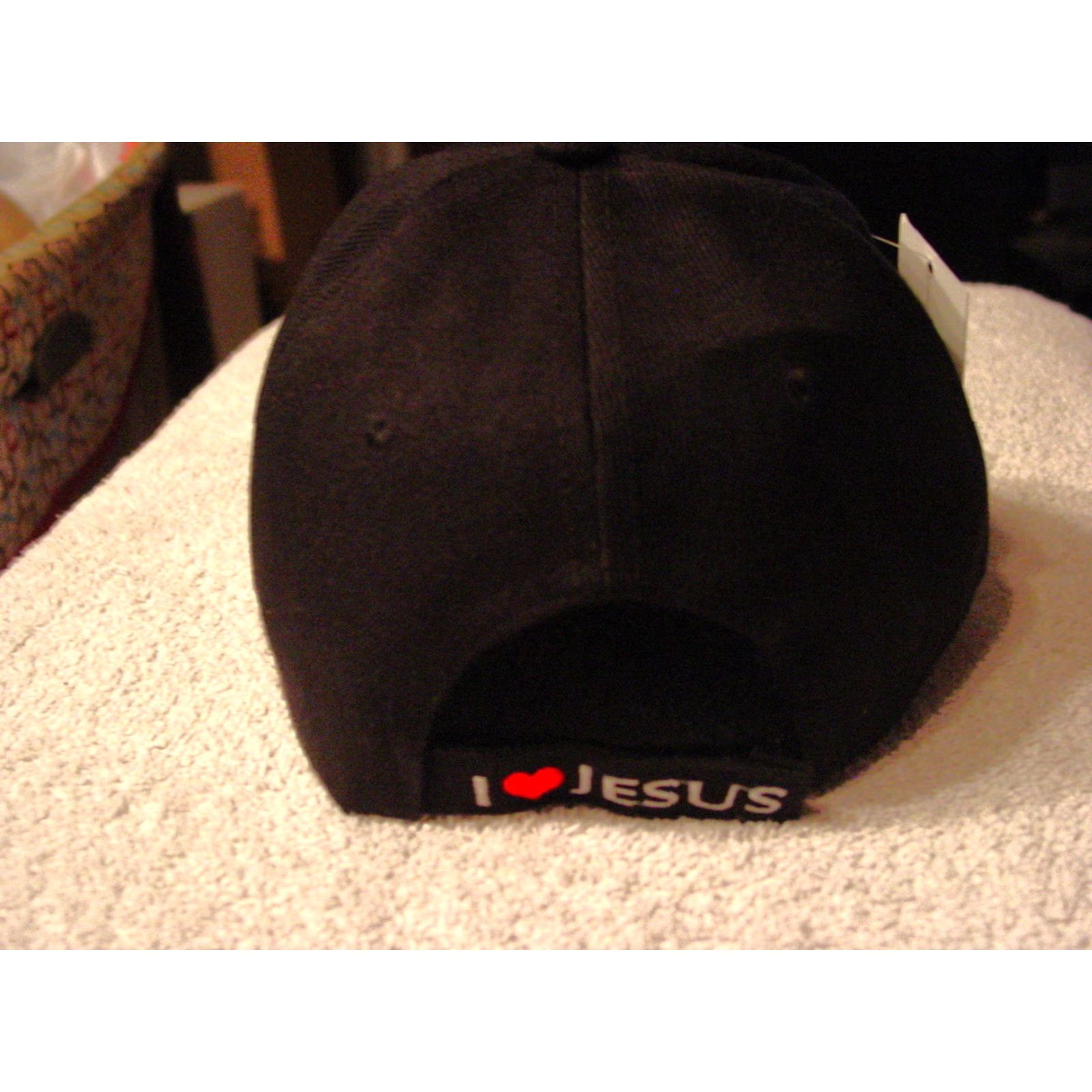 Vintage I LOVE JESUS VELCRO ADJUSTABLE BASEBALL CAP - BLACK - RELIGIOUS THEME - MENS Size ONE SIZE - 2 Thumbnail