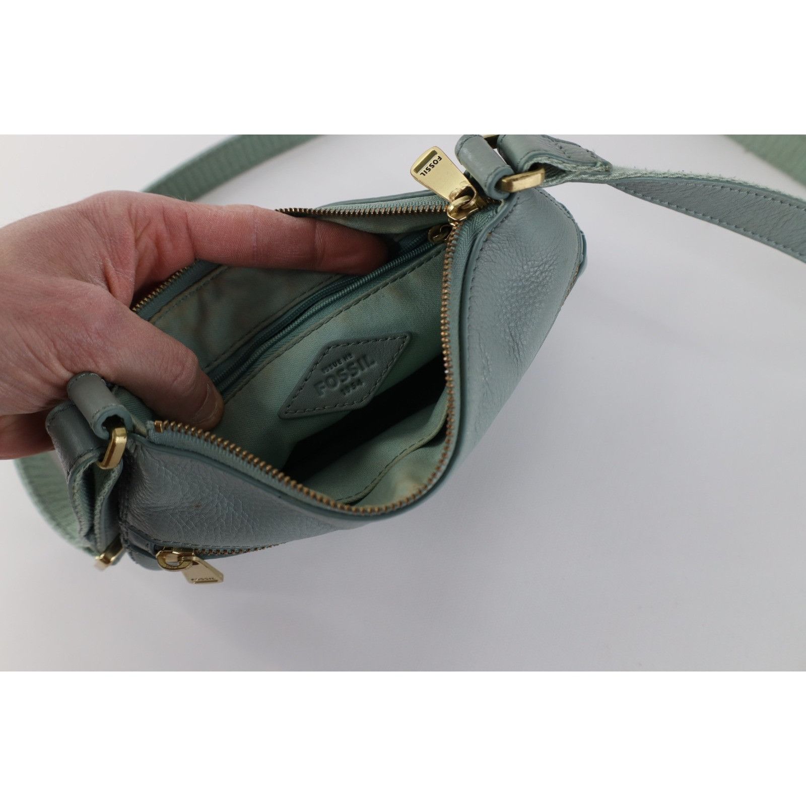 Fossil Vintage Y2K Fossil Babydoll Distressed Leather Crossbody Bag Size ONE SIZE - 6 Thumbnail