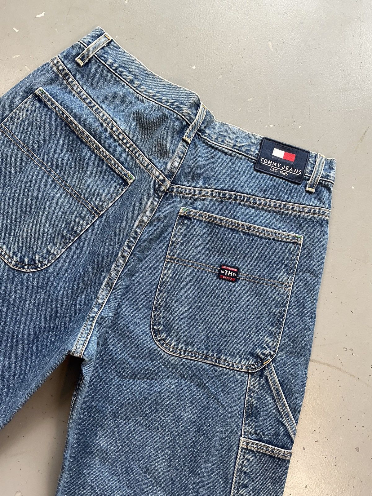 Tommy Hilfiger × Vintage Vintage Tommy Hilfiger carpenter denim Size US 34 / EU 50 - 11 Thumbnail