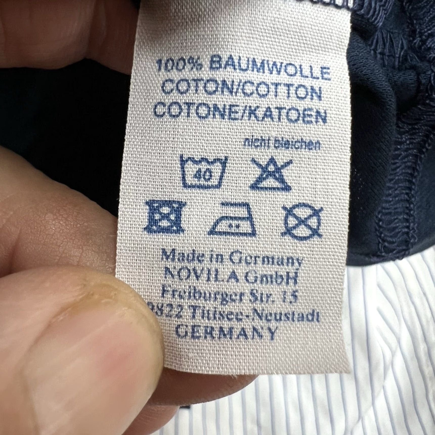 Vintage VINTAGE Novila Germany T-Shirt Men 3XL Blue Cotton Crew Neck Short Sleeve All Seasons Size US XXL / EU 58 / 5 - 5 Thumbnail